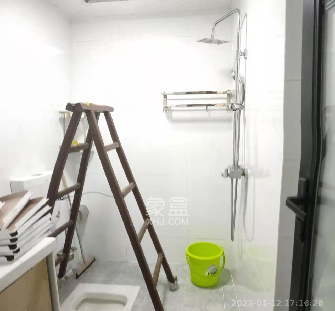 国家林业局中南林业调查规划设计院 3室2厅1卫 2500.0元/月 国家林业局中南林业调查规划设计院 3室2厅1卫 2500.0元/月室内图