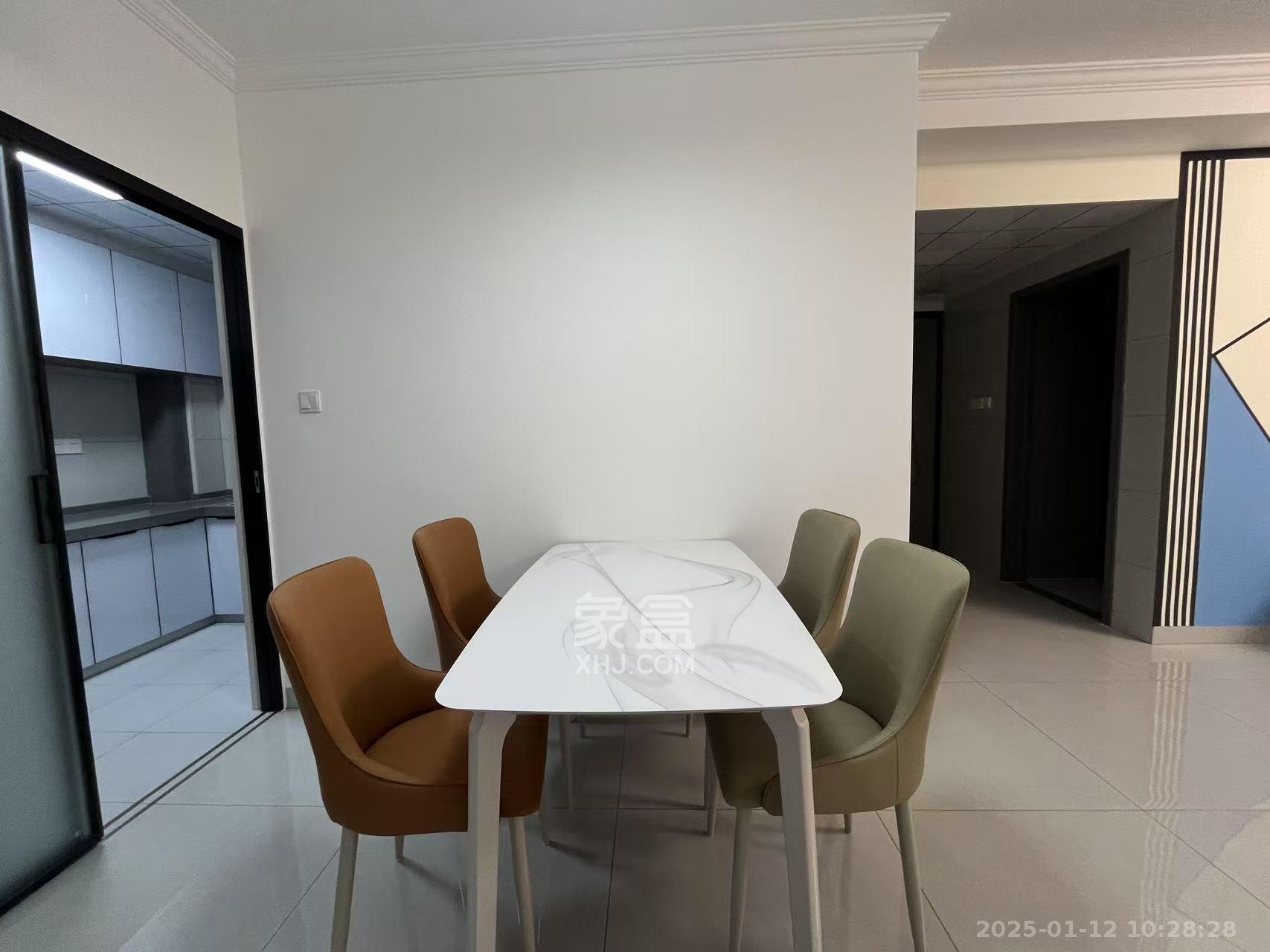 洋湖明园二期 2室1厅1卫 2100.0元/月 洋湖明园二期 2室1厅1卫 2100.0元/月室内图