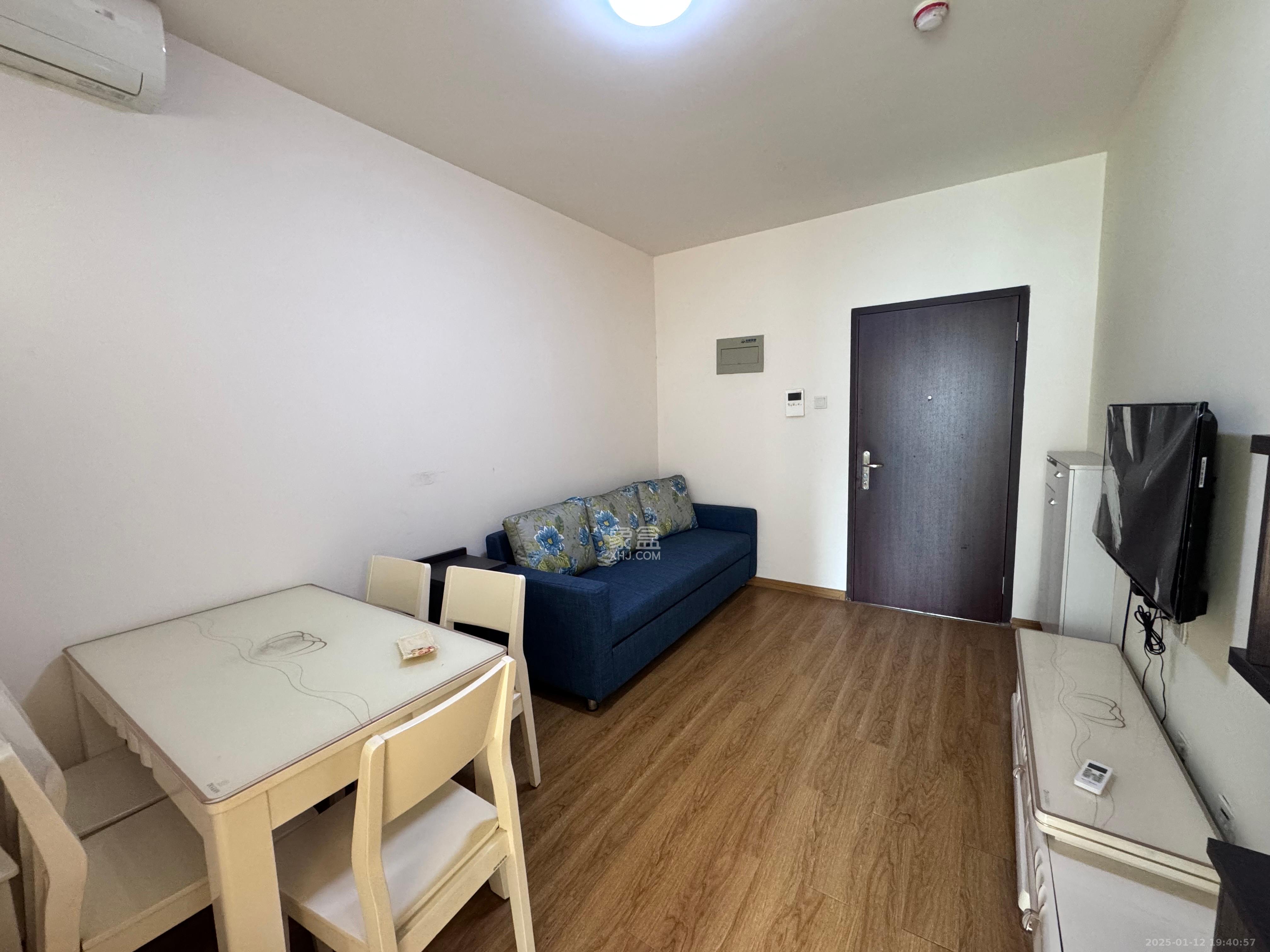 北辰三角洲E3区 1室1厅1卫 2700.0元/月 北辰三角洲E3区 1室1厅1卫 2700.0元/月室内图