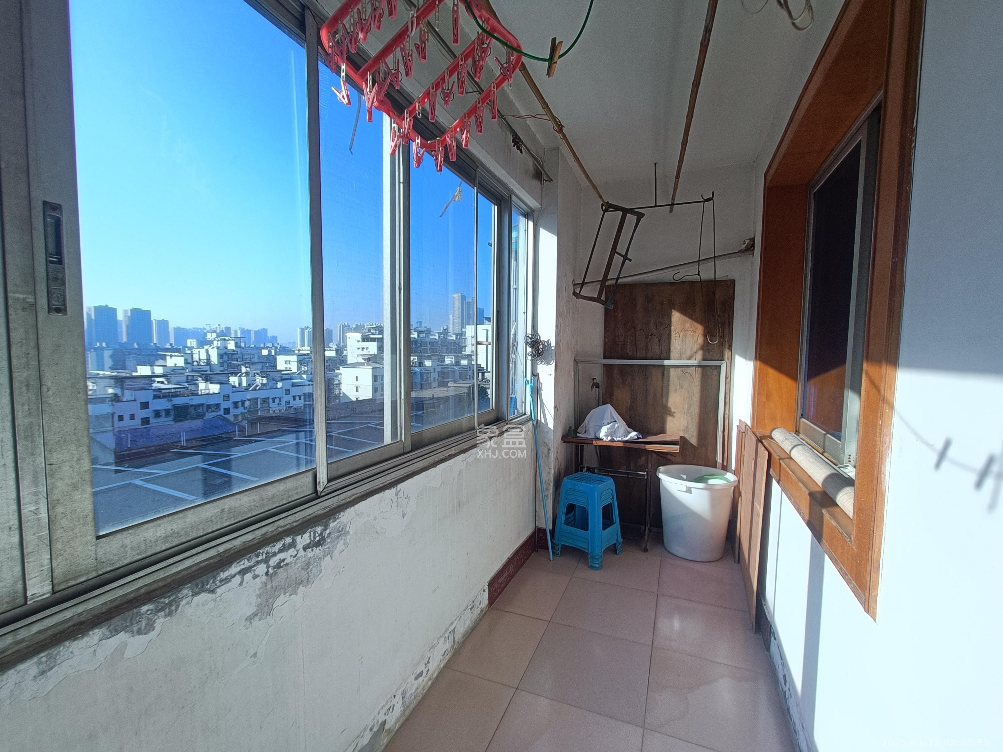 湖南省第六工程公司宿舍(扫把塘) 2室1厅1卫 1600.0元/月 湖南省第六工程公司宿舍(扫把塘) 2室1厅1卫 1600.0元/月室内图