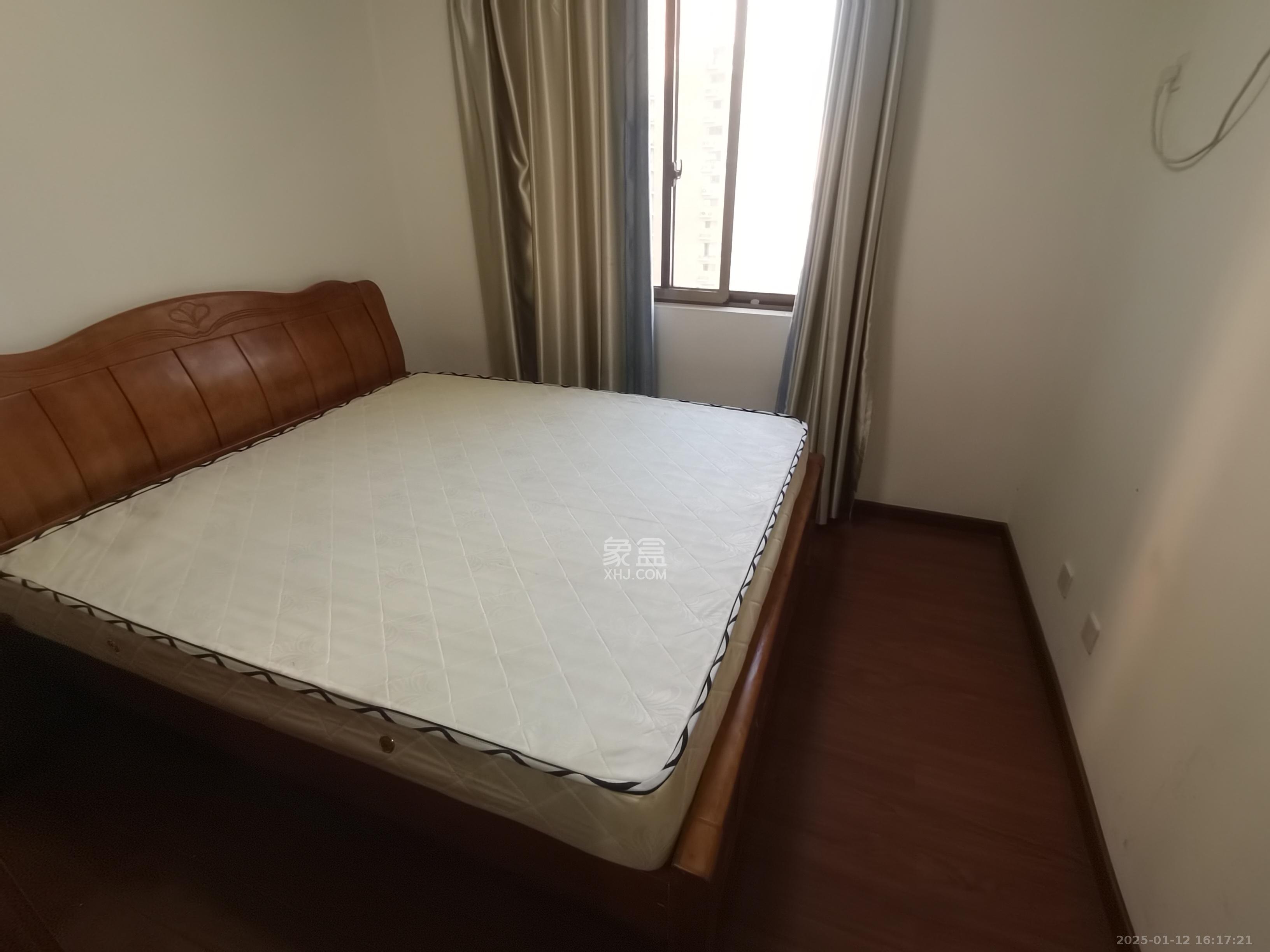 香樟鑫都  3室2厅1卫   2900.00元/月室内图