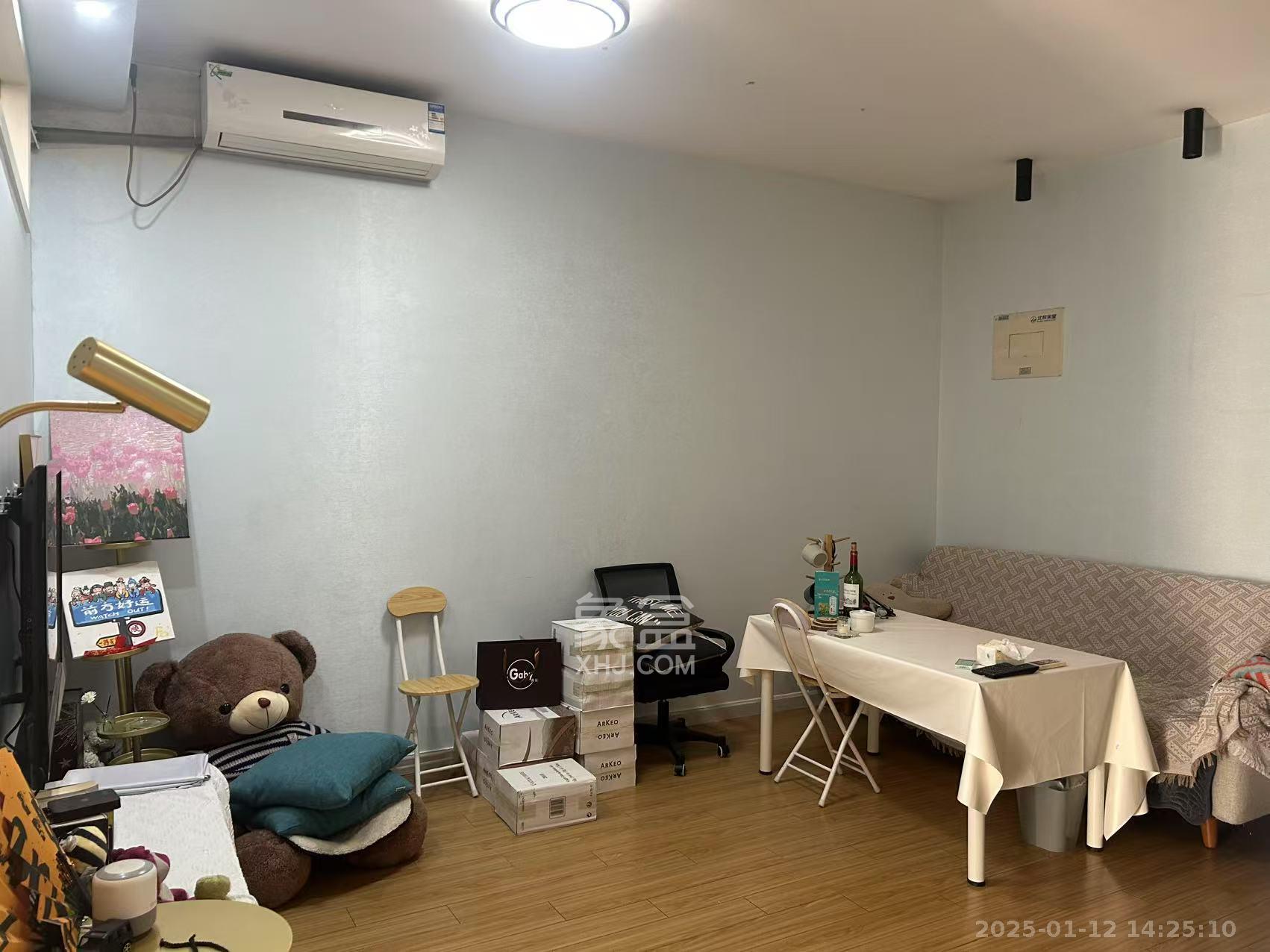 北辰三角洲E5区  1室1厅1卫   2300.00元/月室内图