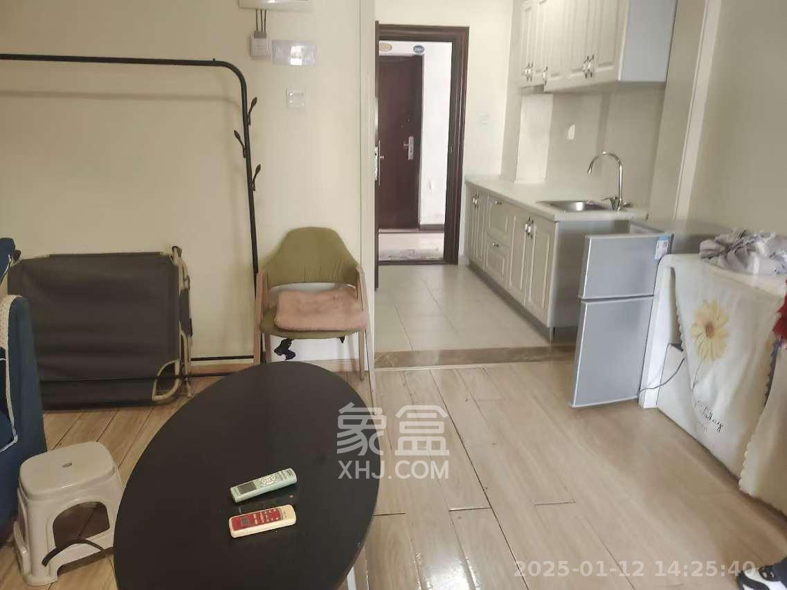 万芙锦城  1室1厅1卫   1600.00元/月室内图