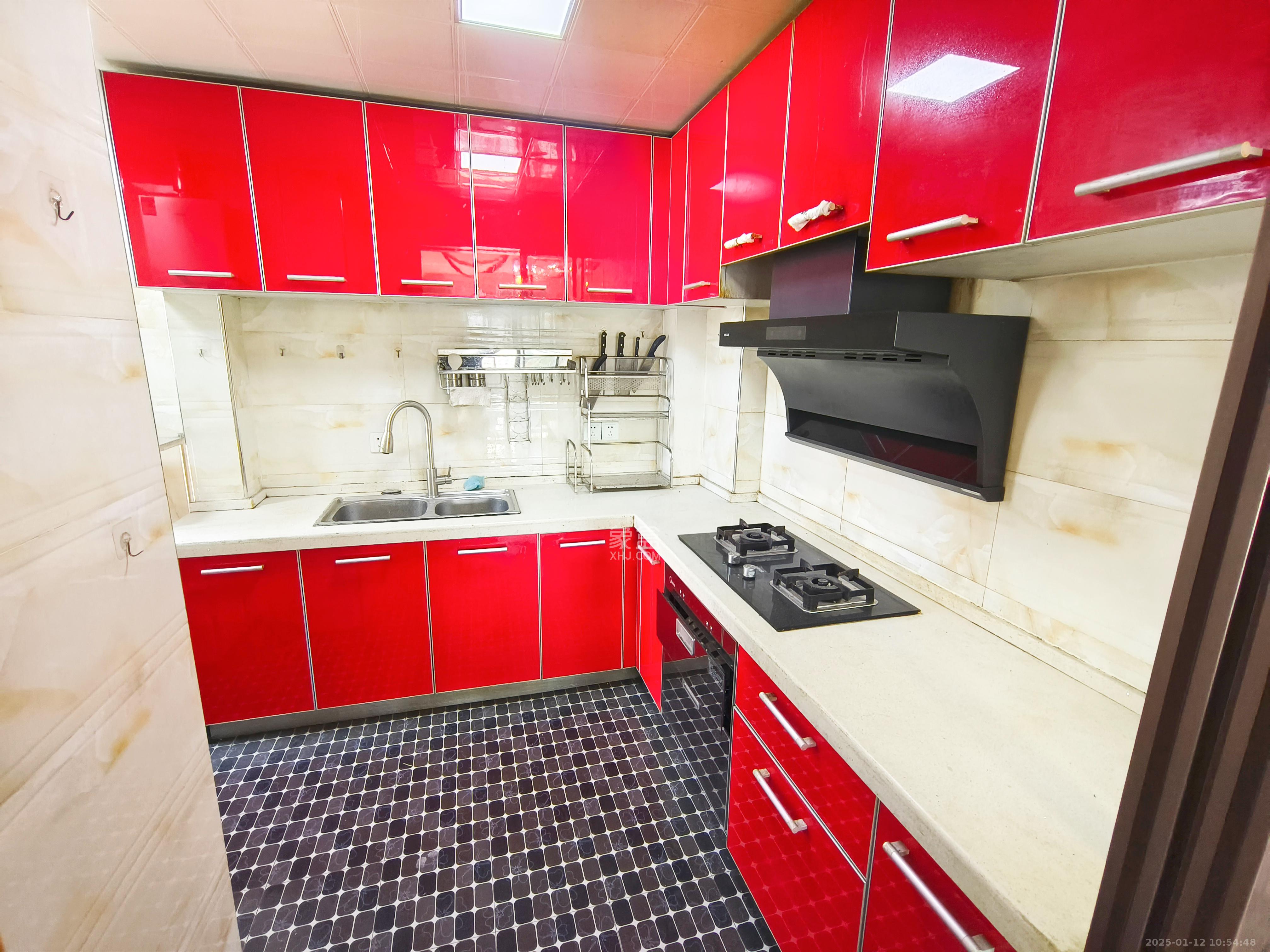 华润凤凰城三期 3室2厅1卫 1850.0元/月 华润凤凰城三期 3室2厅1卫 1850.0元/月室内图