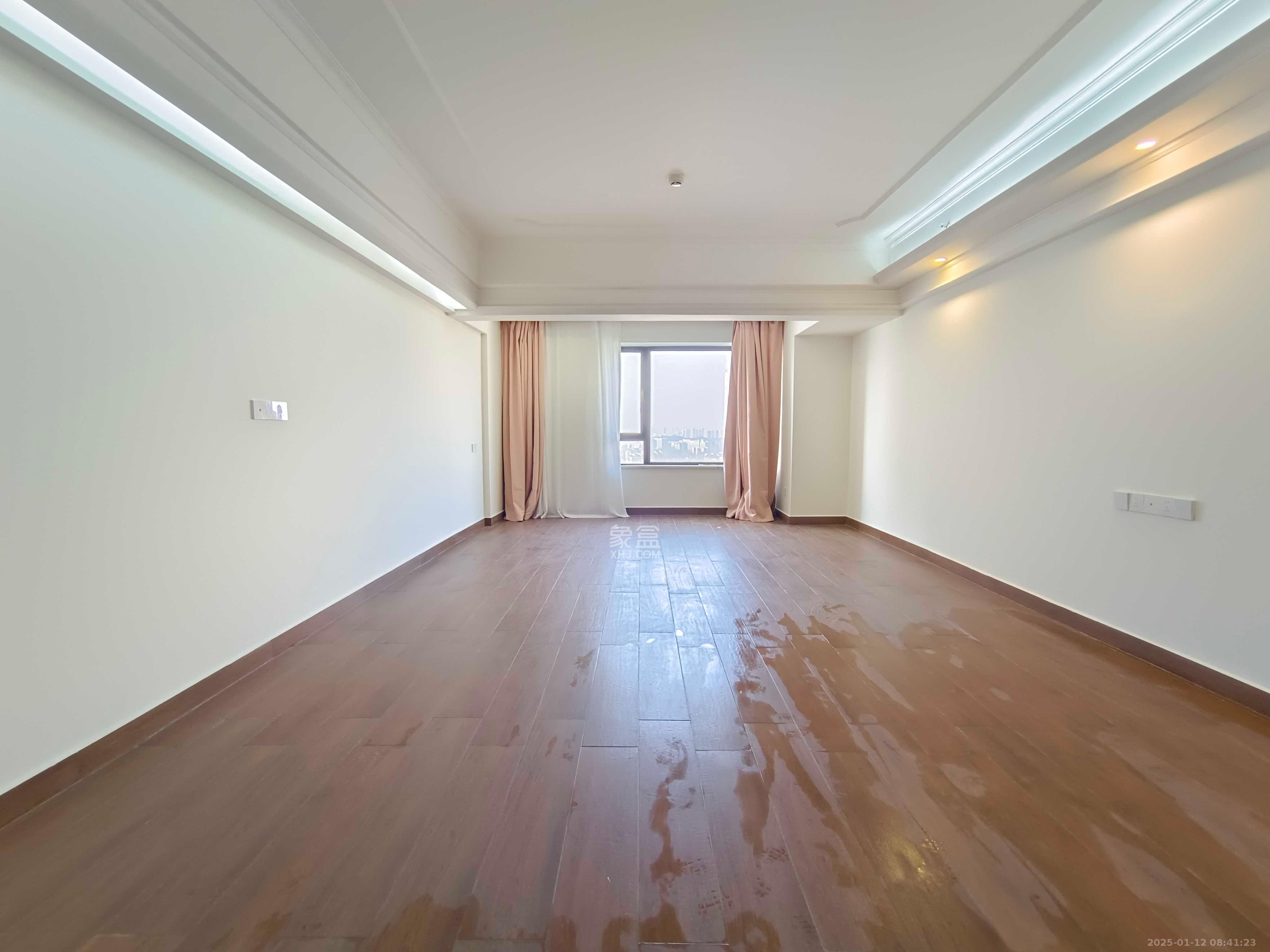 当代滨江MOMA 1室1厅1卫 2000.0元/月 当代滨江MOMA 1室1厅1卫 2000.0元/月室内图