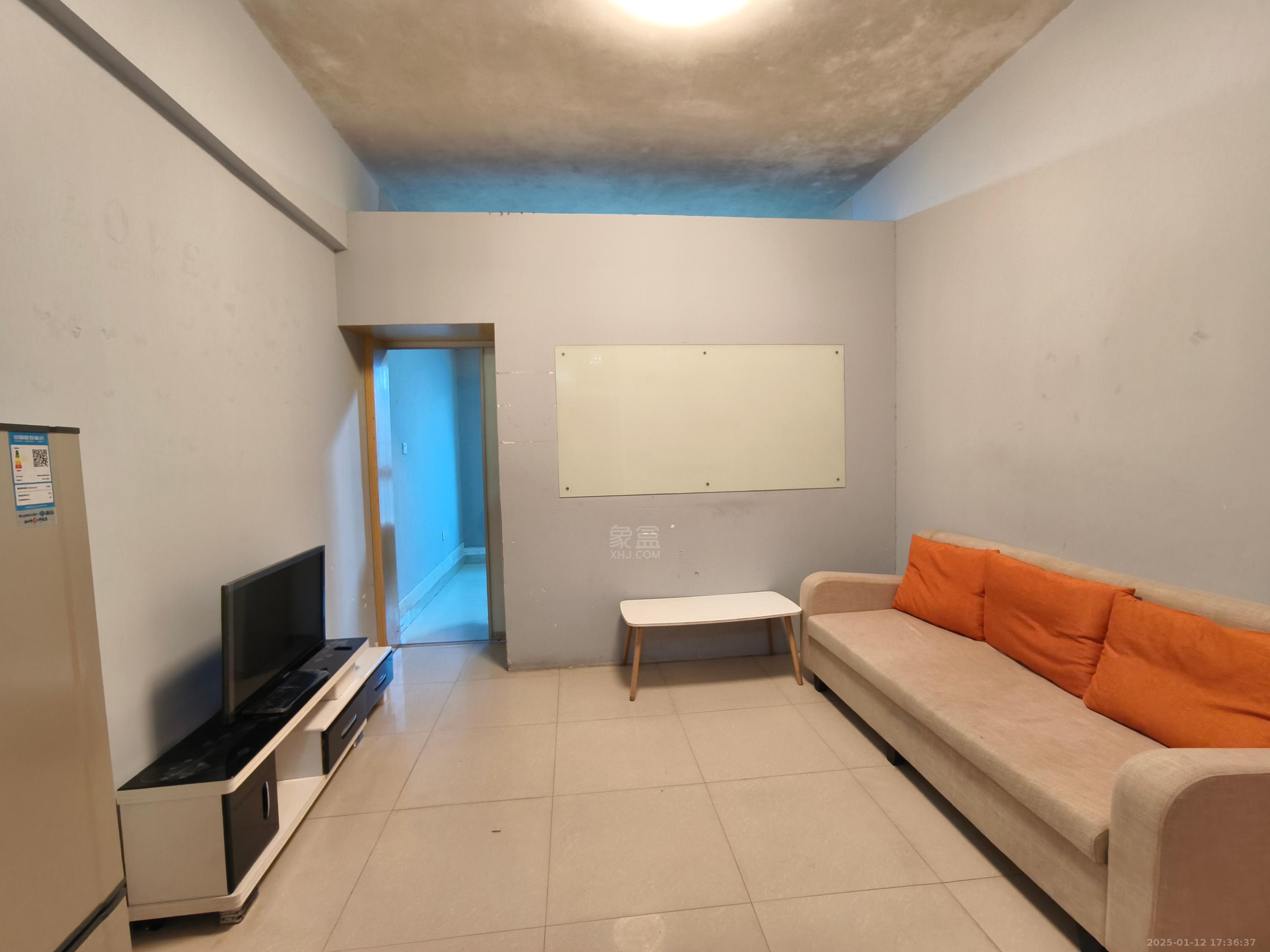 慈善大厦  1室1厅1卫    1000.0元/月 慈善大厦  1室1厅1卫    1000.0元/月室内图1