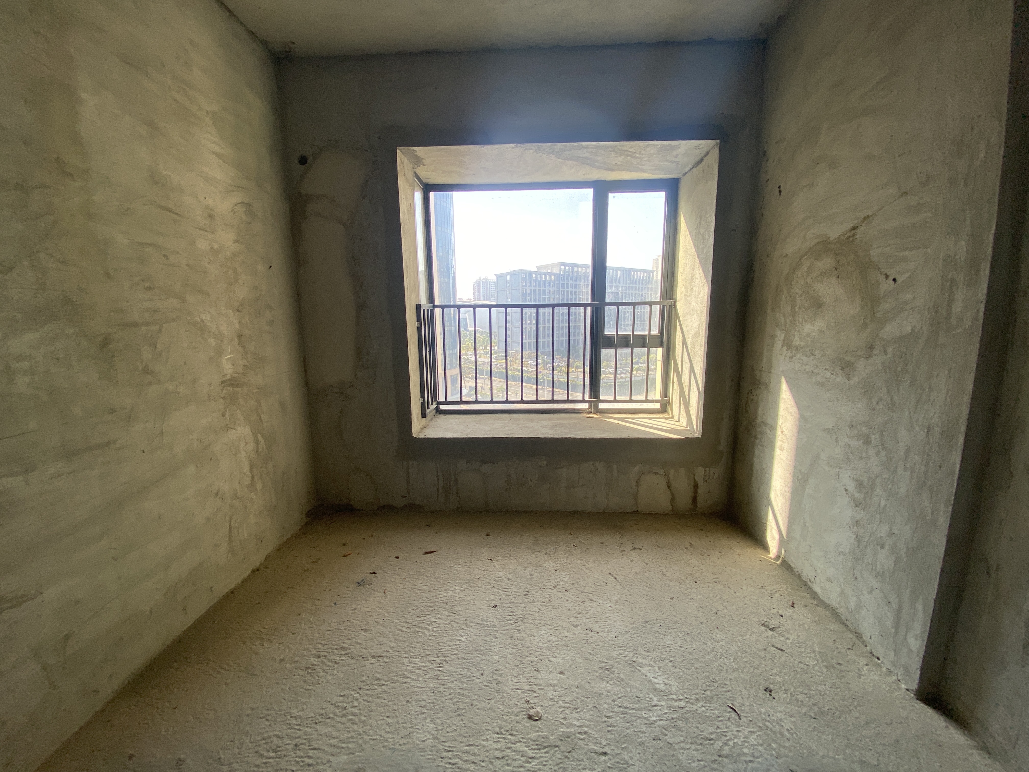 滨江帝景四期 3室1厅2卫 190.0万 滨江帝景四期 3室1厅2卫 190.0万卧室