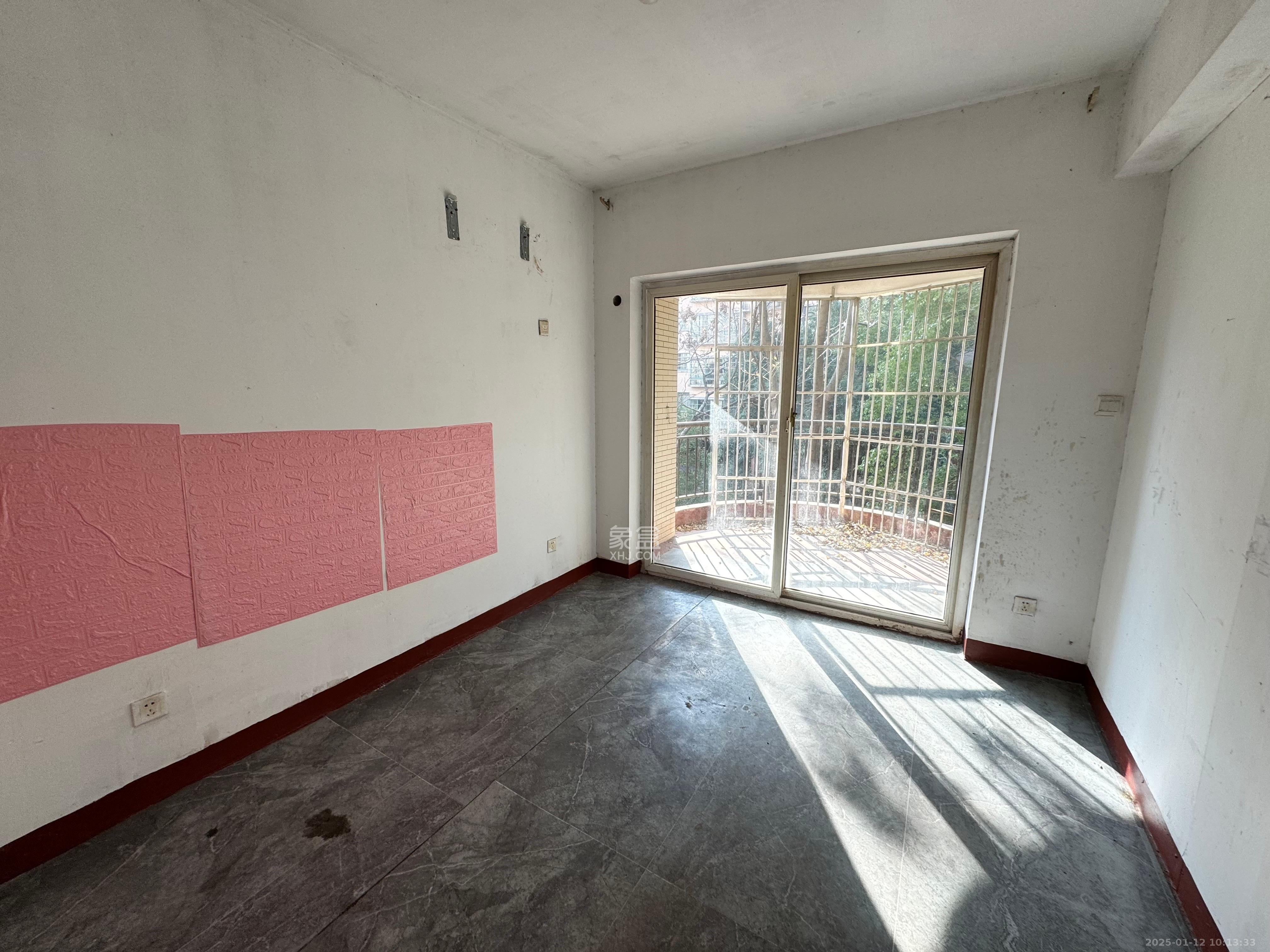 白沙世纪佳园 5室2厅2卫 3200.0元/月 白沙世纪佳园 5室2厅2卫 3200.0元/月室内图