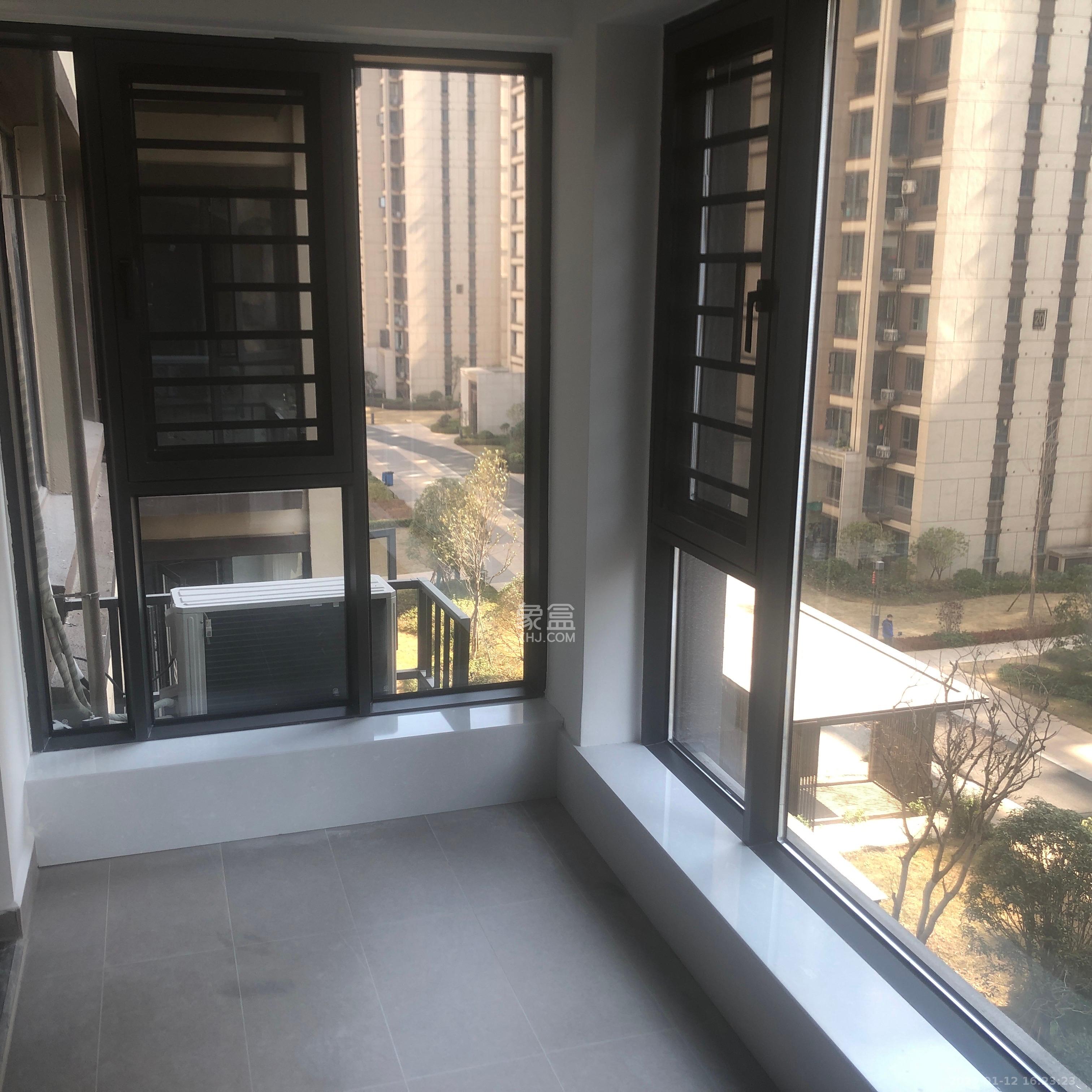 荣盛城 4室2厅2卫 2500.0元/月 荣盛城 4室2厅2卫 2500.0元/月室内图