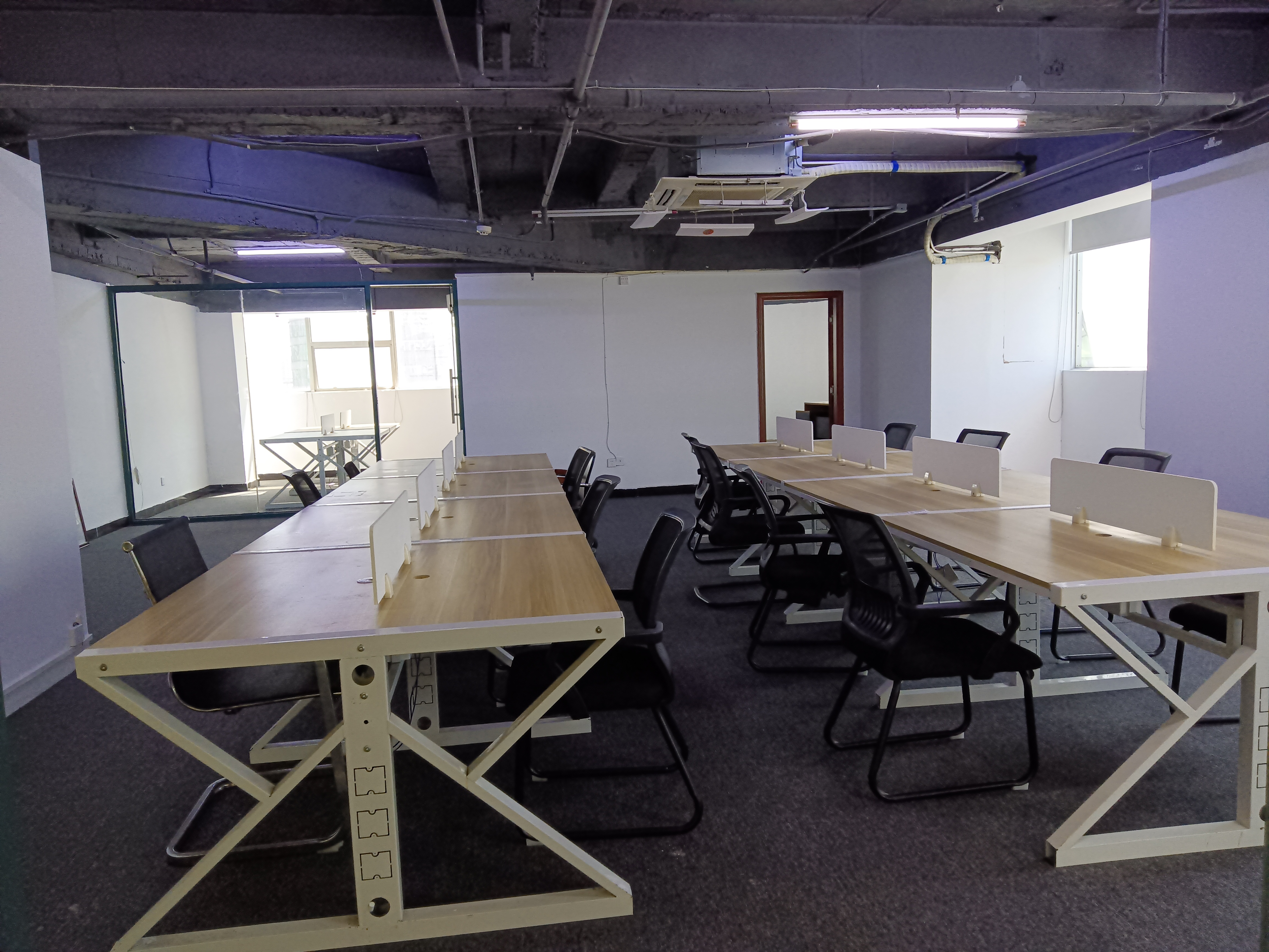 海涯大厦 1室1厅1卫 8000.0元/月 海涯大厦 1室1厅1卫 8000.0元/月室内图