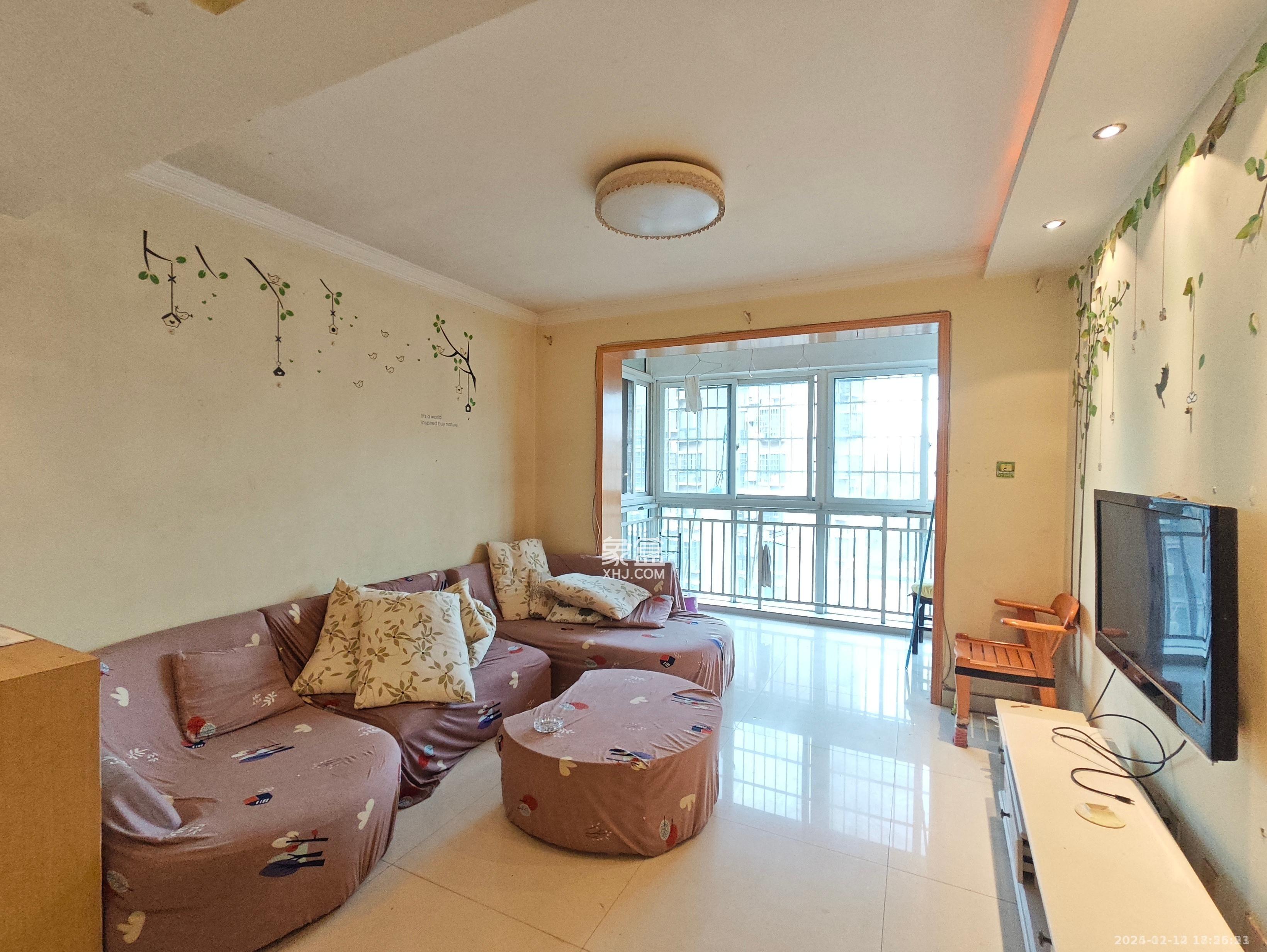 金南家园一期 3室2厅1卫 2100.0元/月 金南家园一期 3室2厅1卫 2100.0元/月室内图