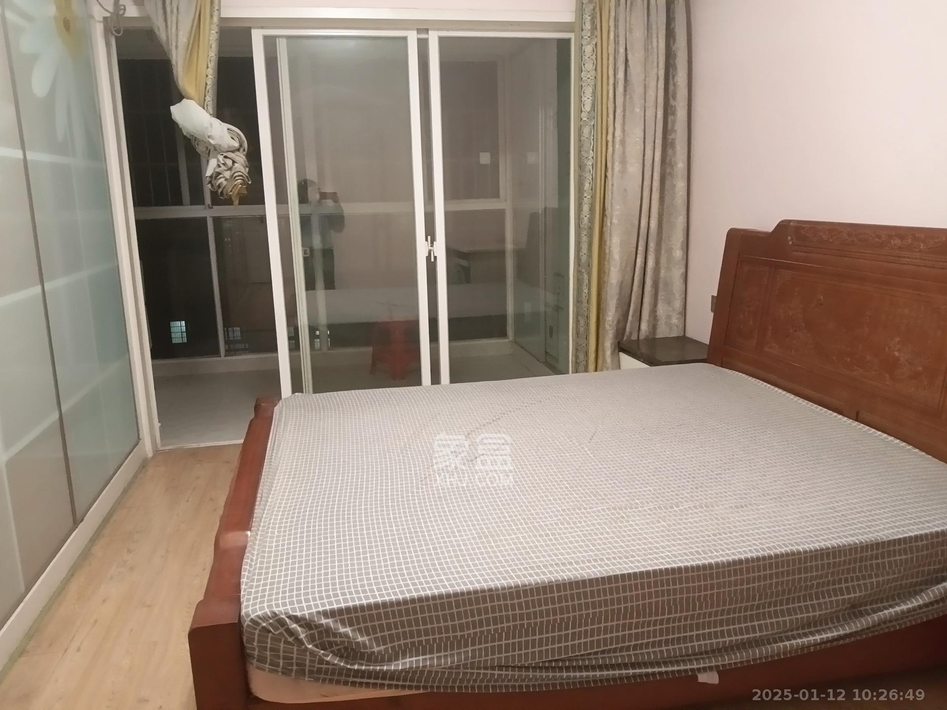 星城雅郡  3室2厅1卫   1800.00元/月室内图