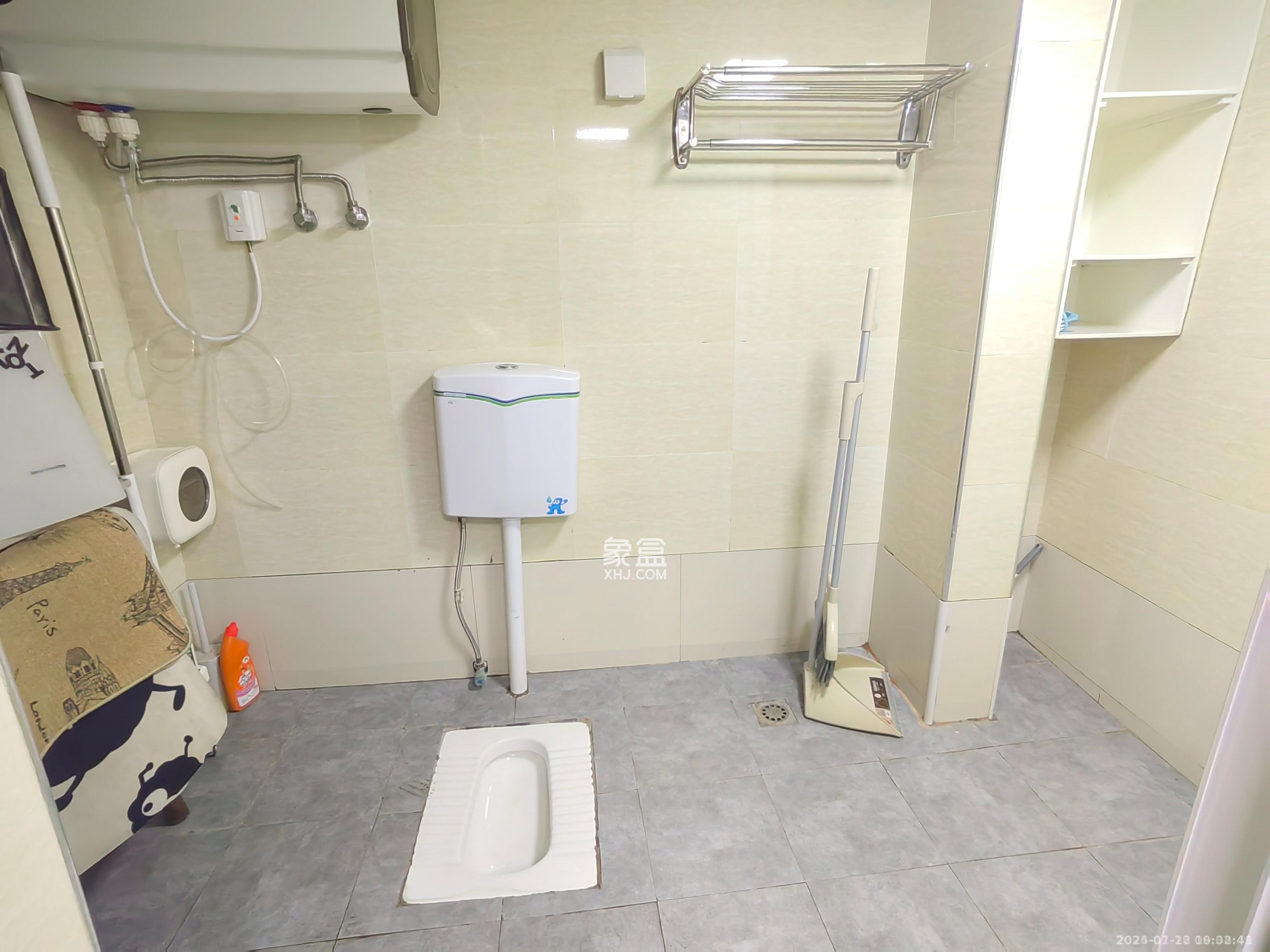 融圣国际  2室1厅1卫   3000.00元/月室内图