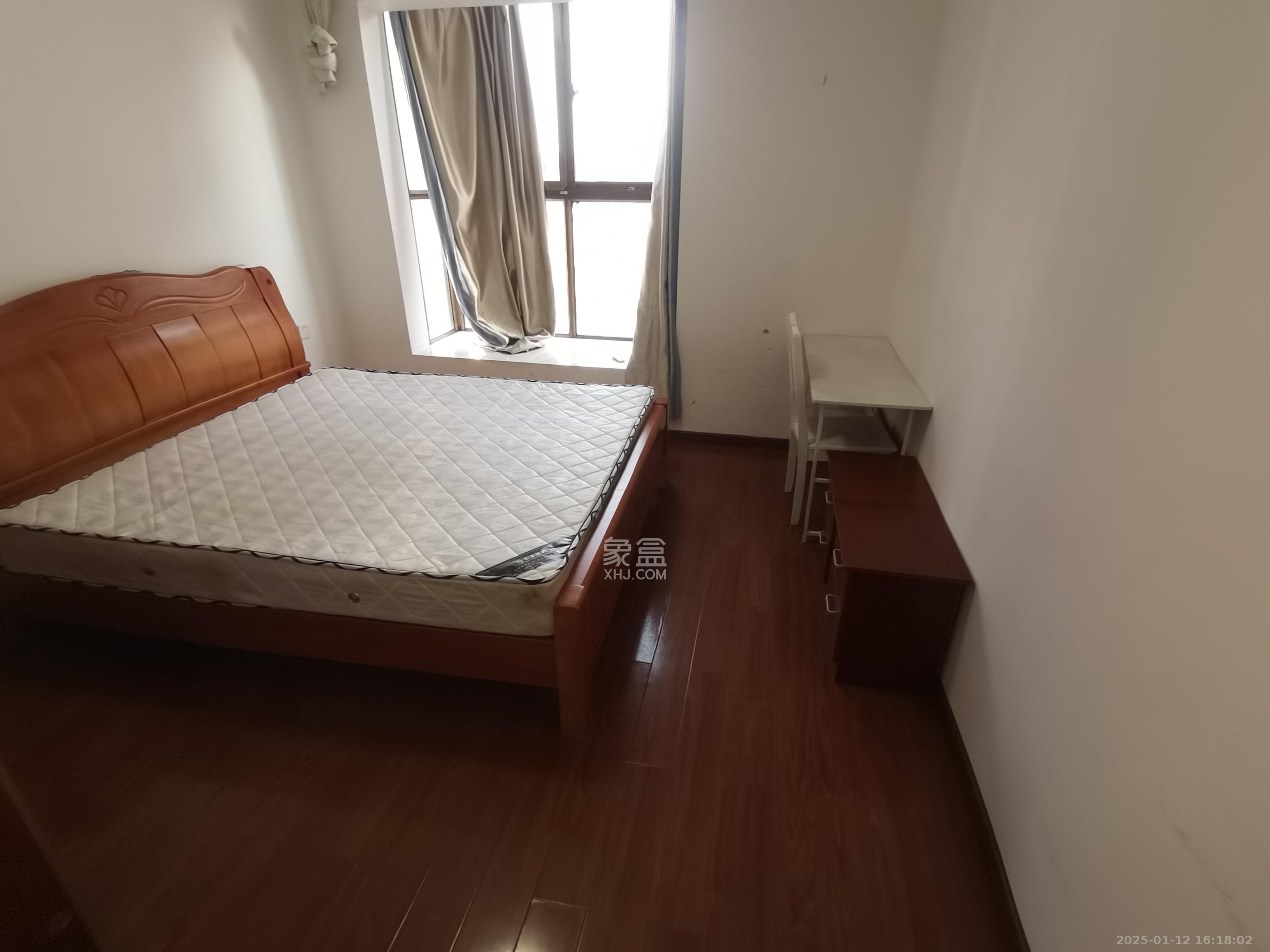 香樟鑫都  3室2厅1卫   2900.00元/月室内图