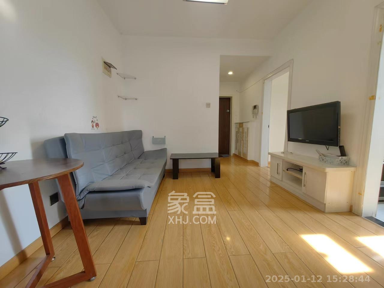 东上一品  1室1厅1卫    2000.0元/月 东上一品  1室1厅1卫    2000.0元/月室内图