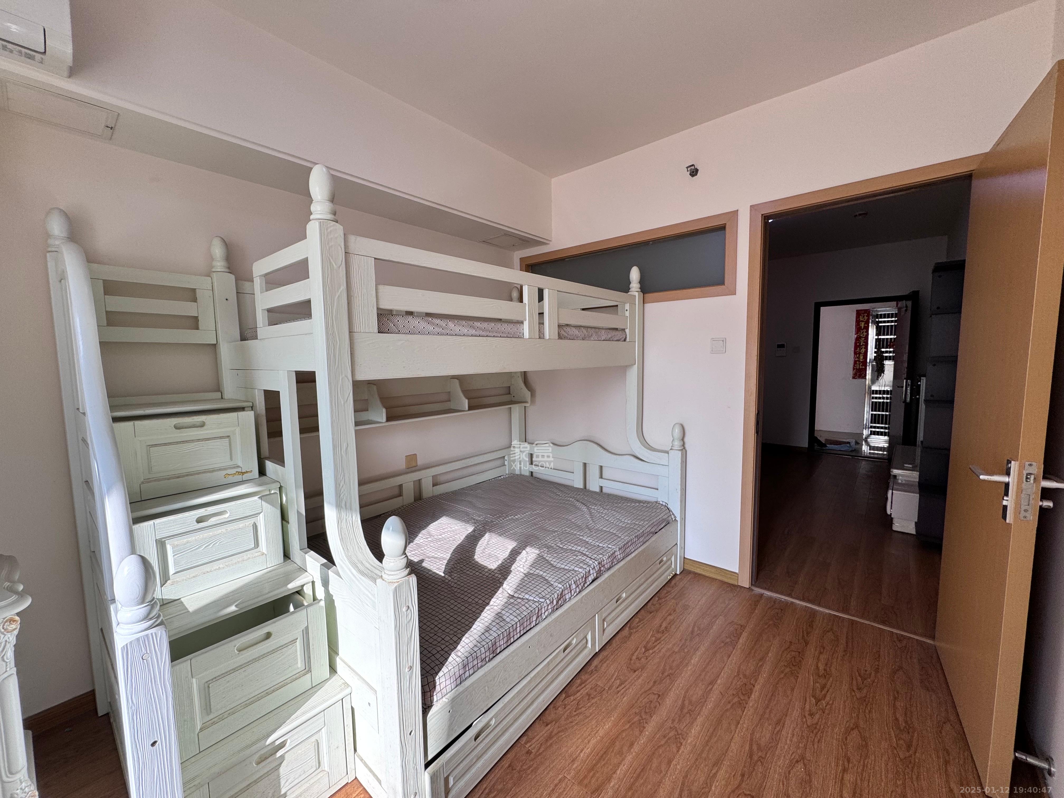 北辰三角洲E3区 1室1厅1卫 2700.0元/月 北辰三角洲E3区 1室1厅1卫 2700.0元/月室内图