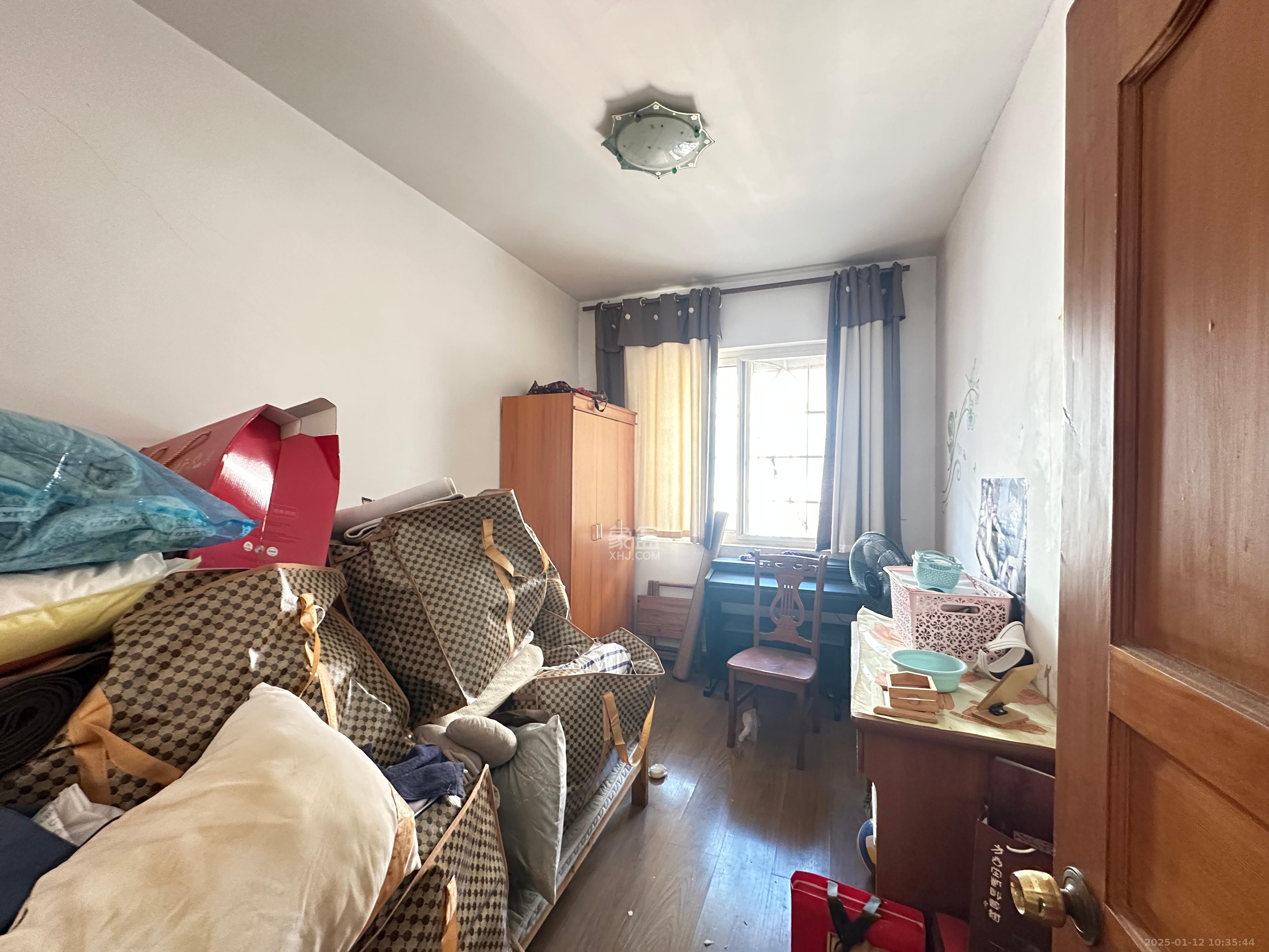星兴佳园  3室2厅2卫   1500.00元/月室内图