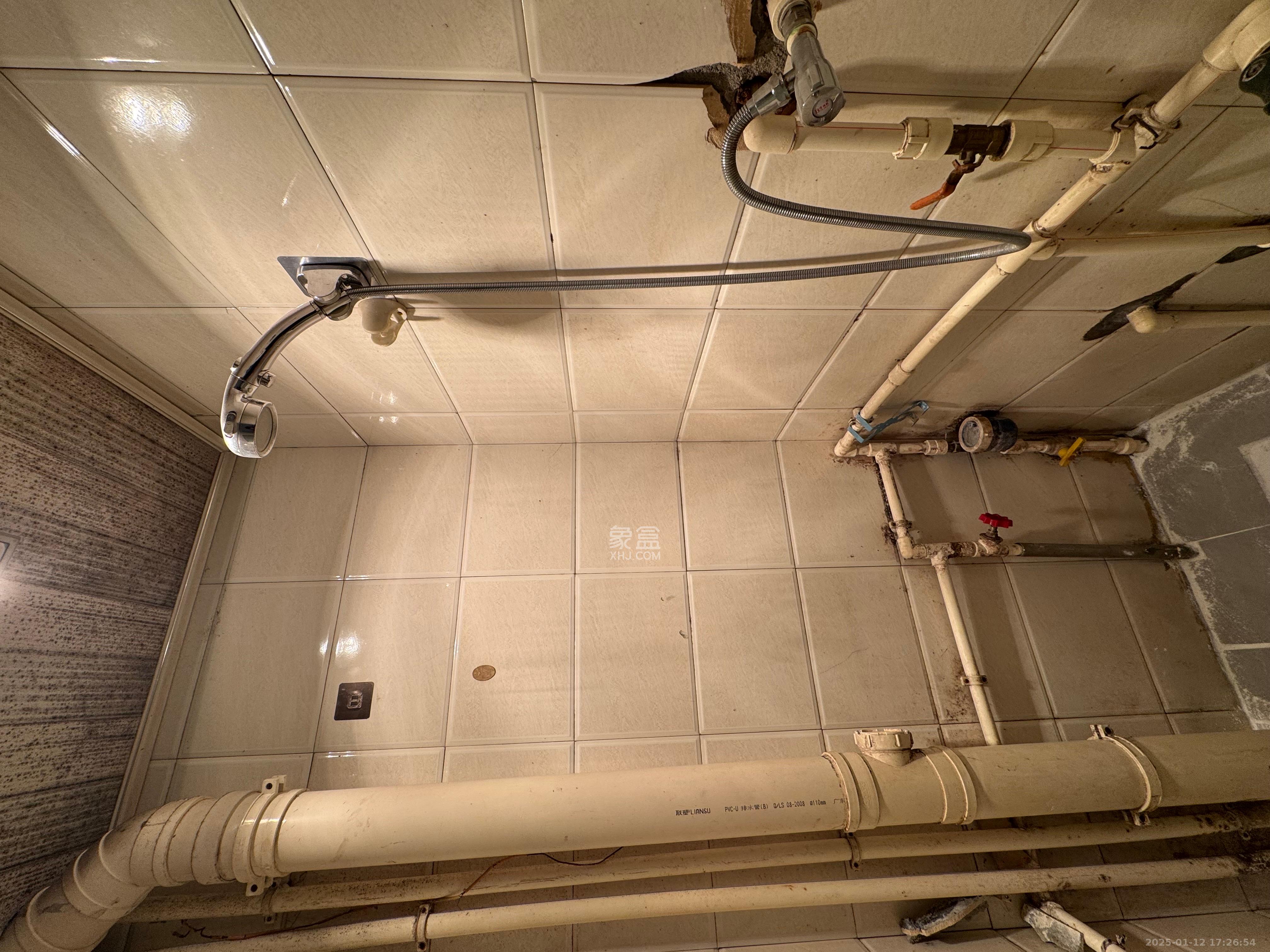 箭弓山小区 1室1厅1卫 1000.0元/月 箭弓山小区 1室1厅1卫 1000.0元/月室内图