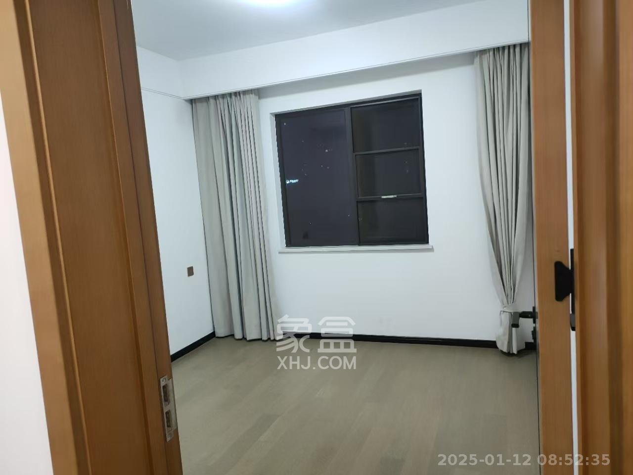 润和长郡（润和紫郡二三期）  3室2厅2卫   2400.00元/月户型图