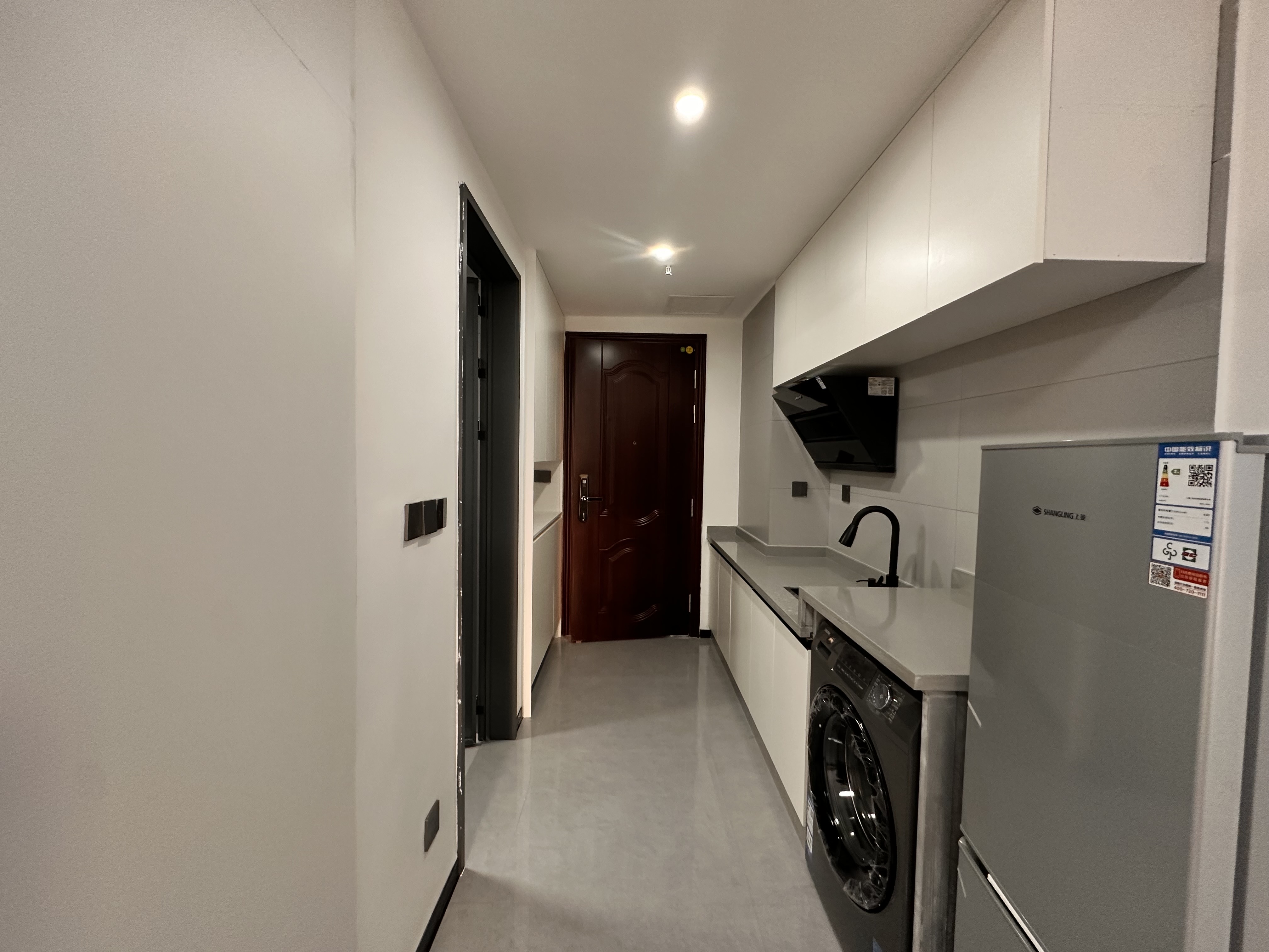 碧桂园衡州盛世 1室1厅1卫 1400.0元/月 碧桂园衡州盛世 1室1厅1卫 1400.0元/月室内图