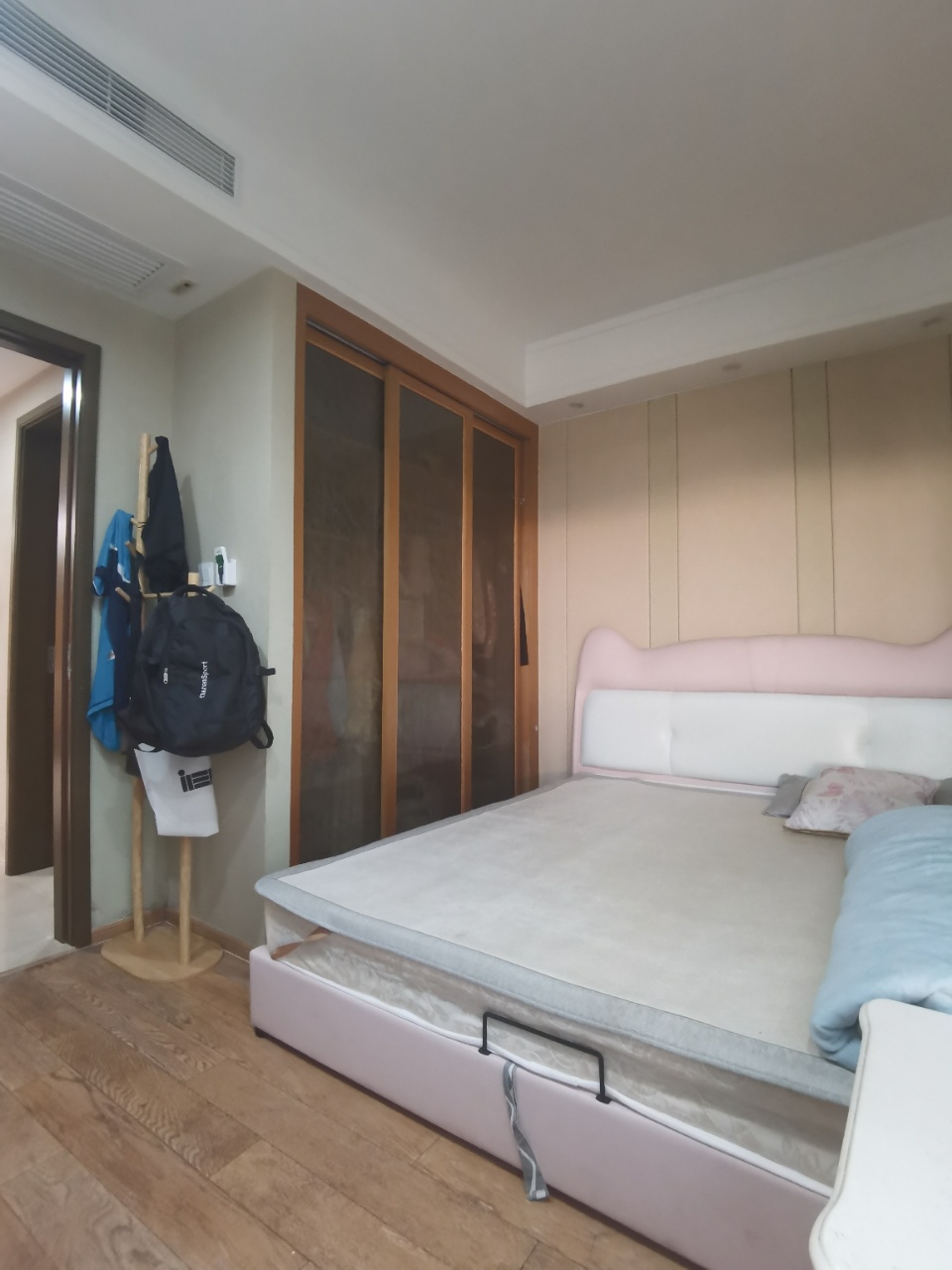 天鹅湾 2室2厅1卫 225.0万 天鹅湾 2室2厅1卫 225.0万室内图