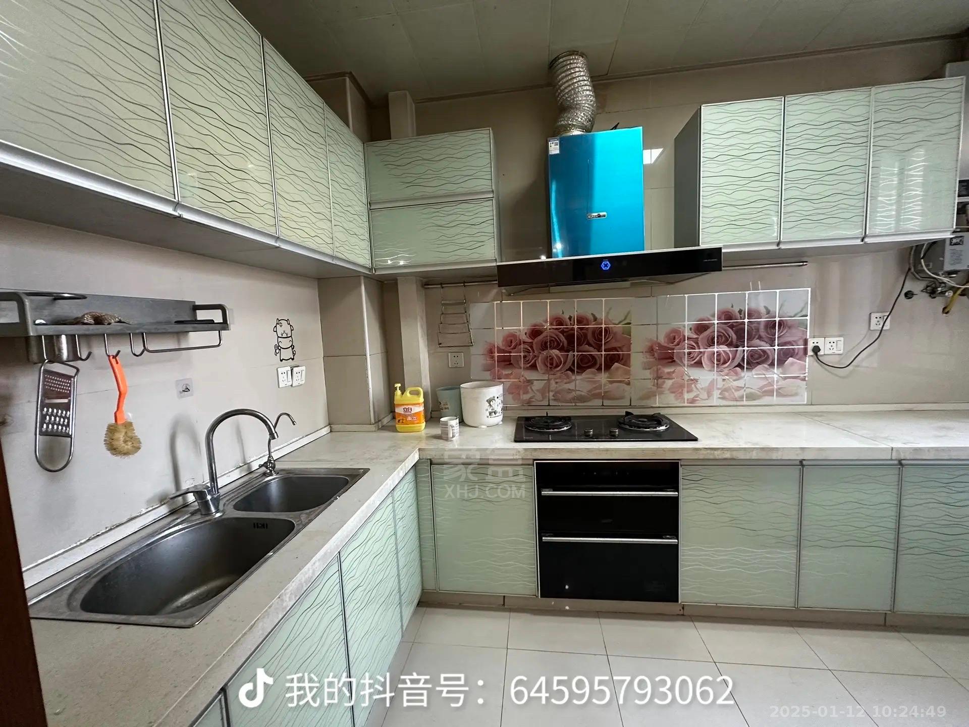 华晨御园  3室2厅2卫    2000.0元/月 华晨御园  3室2厅2卫    2000.0元/月室内图