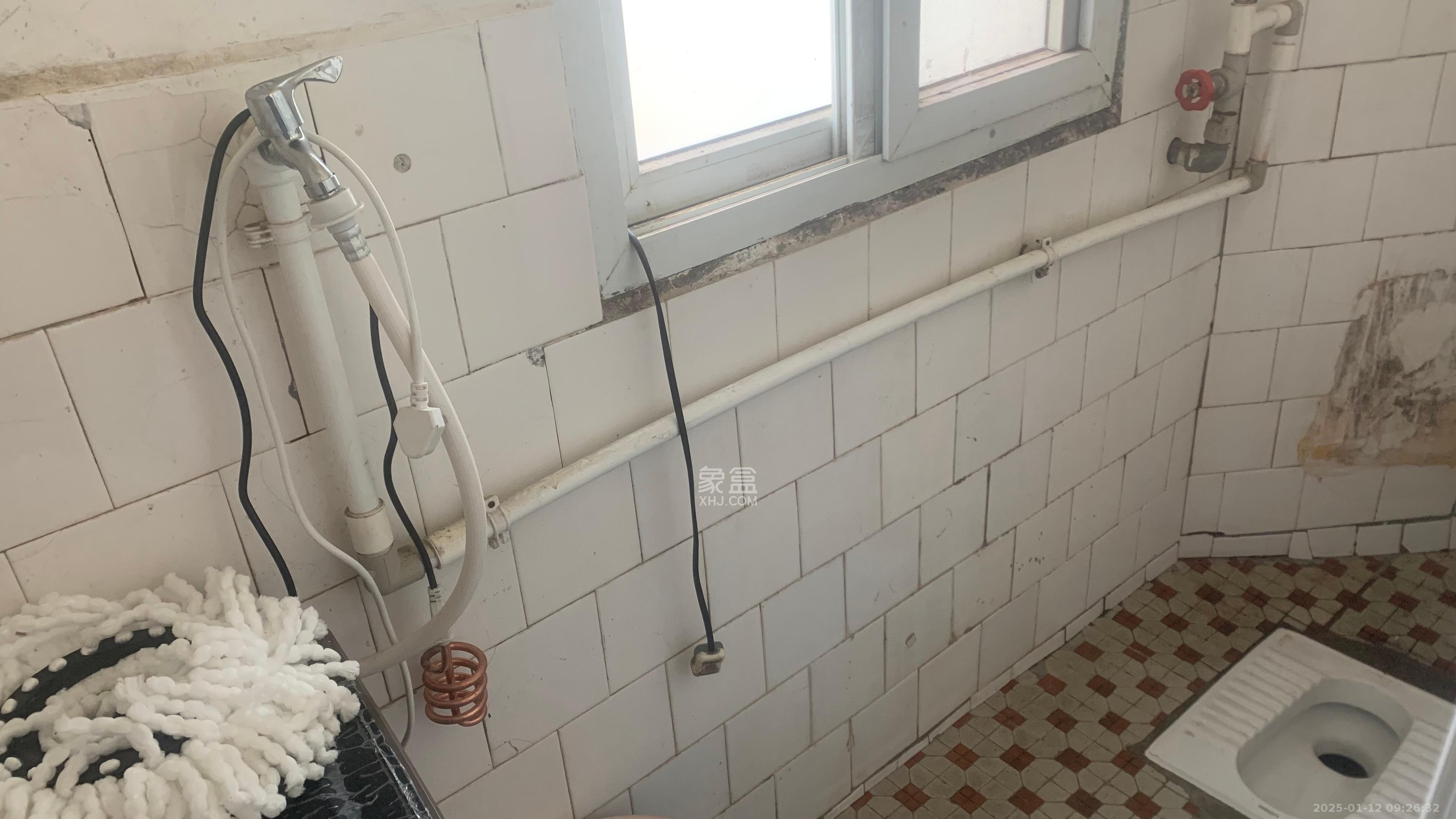 省少管所单位房 2室1厅1卫 1200.0元/月 省少管所单位房 2室1厅1卫 1200.0元/月室内图