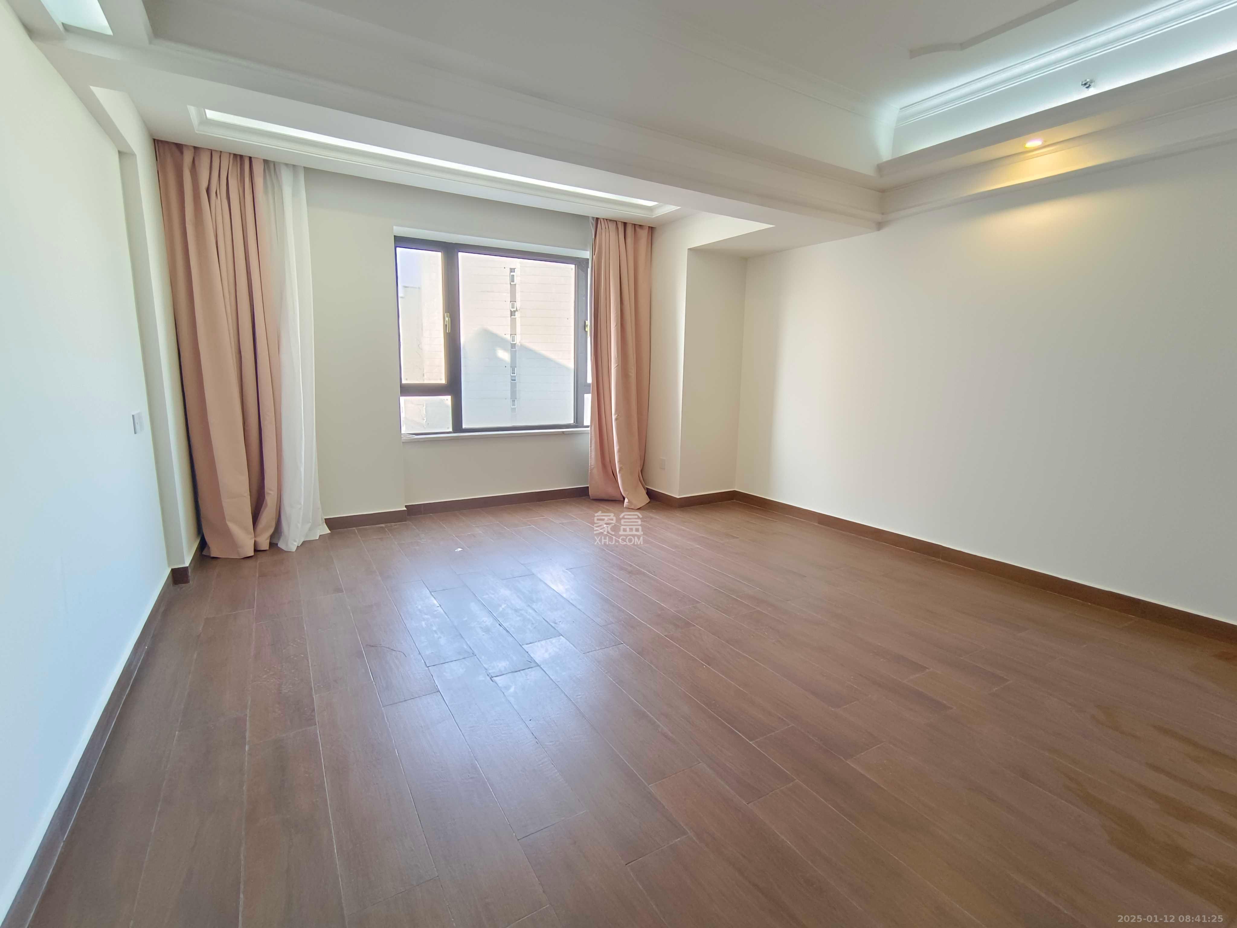 当代滨江MOMA 1室1厅1卫 2000.0元/月 当代滨江MOMA 1室1厅1卫 2000.0元/月室内图