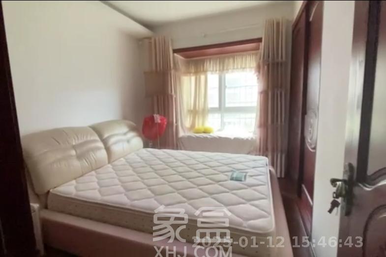 大塘湾公寓  3室2厅2卫   2400.00元/月室内图