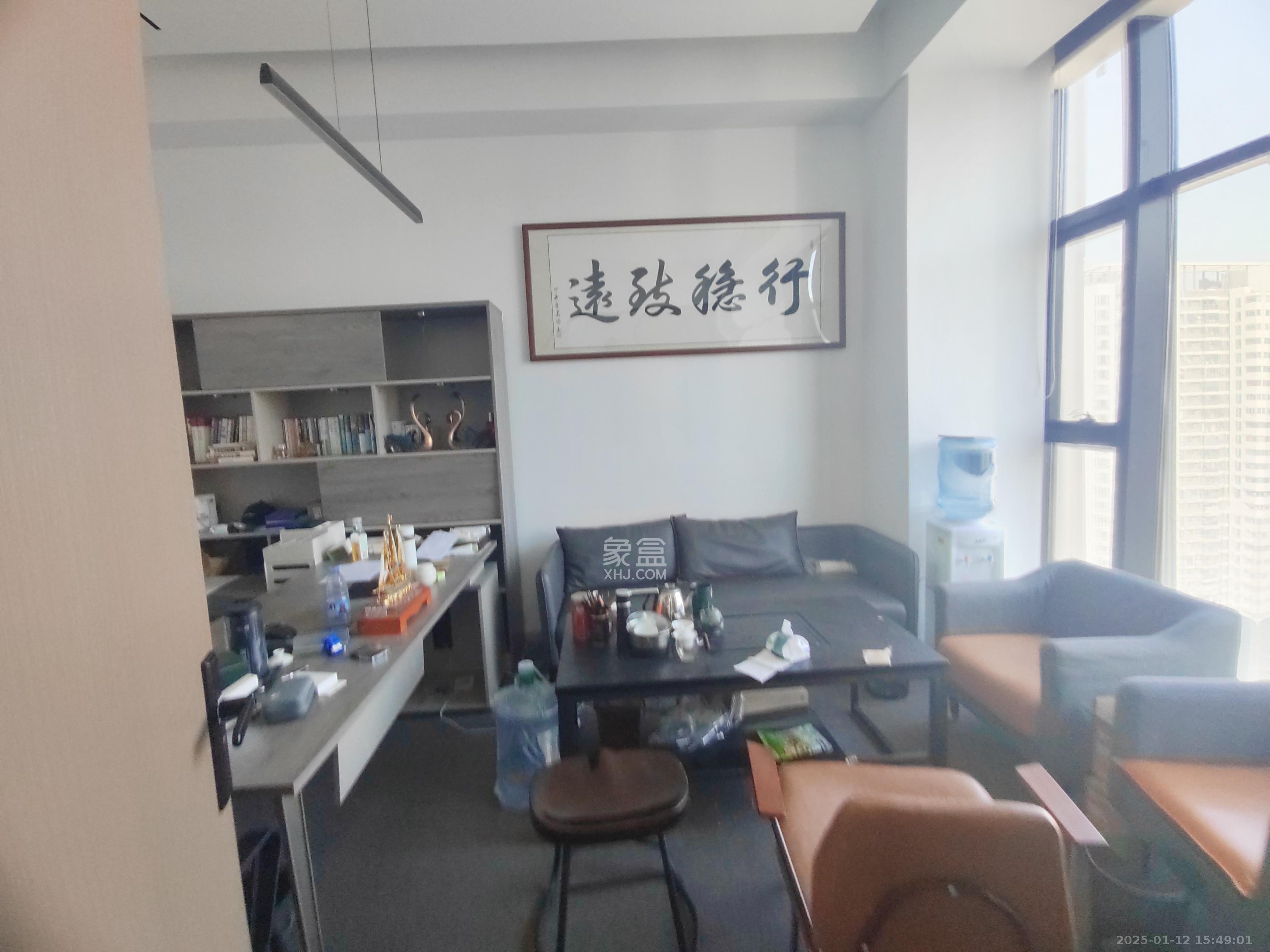 中一鲲出(鲲鹏府) 5室1厅1卫 22000.0元/月 中一鲲出(鲲鹏府) 5室1厅1卫 22000.0元/月室内图