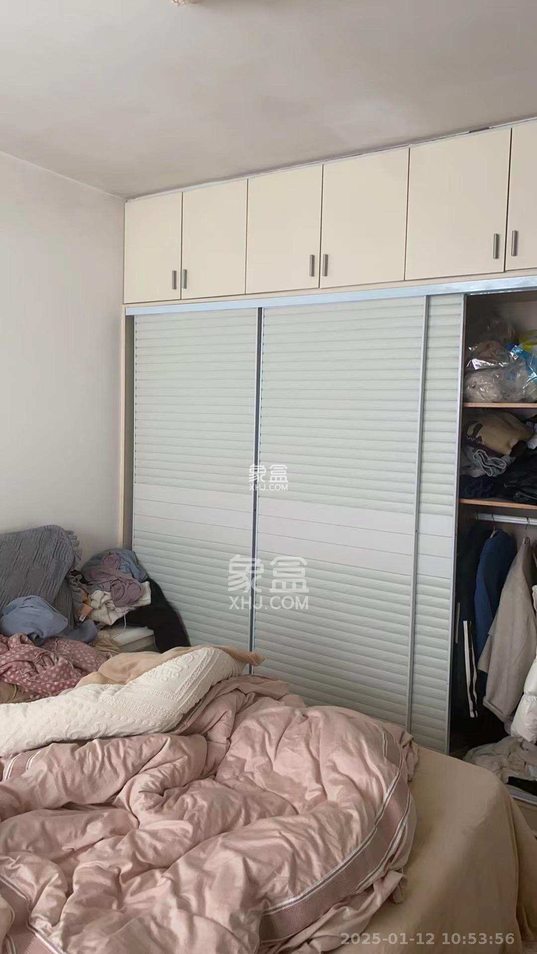 香河公寓  2室2厅1卫    2000.0元/月 香河公寓  2室2厅1卫    2000.0元/月室内图