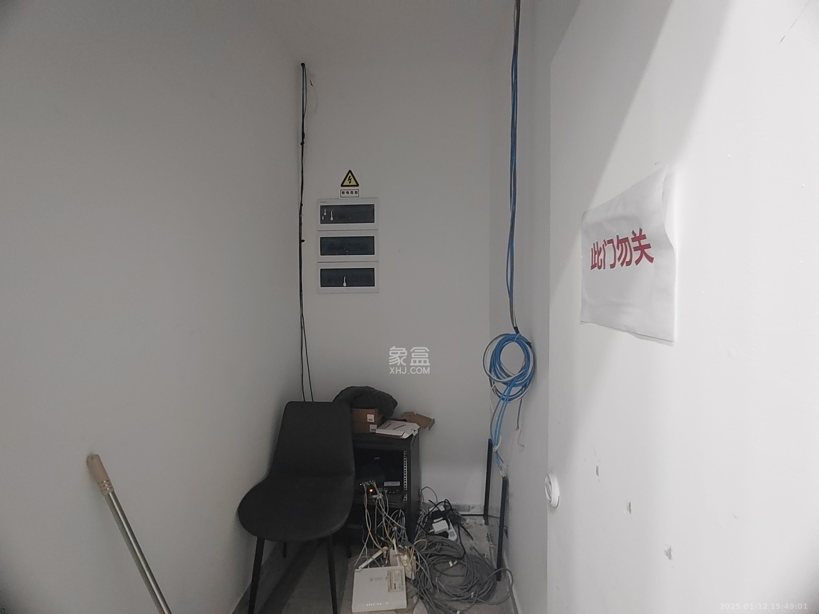 中一鲲出(鲲鹏府) 5室1厅1卫 22000.0元/月 中一鲲出(鲲鹏府) 5室1厅1卫 22000.0元/月室内图