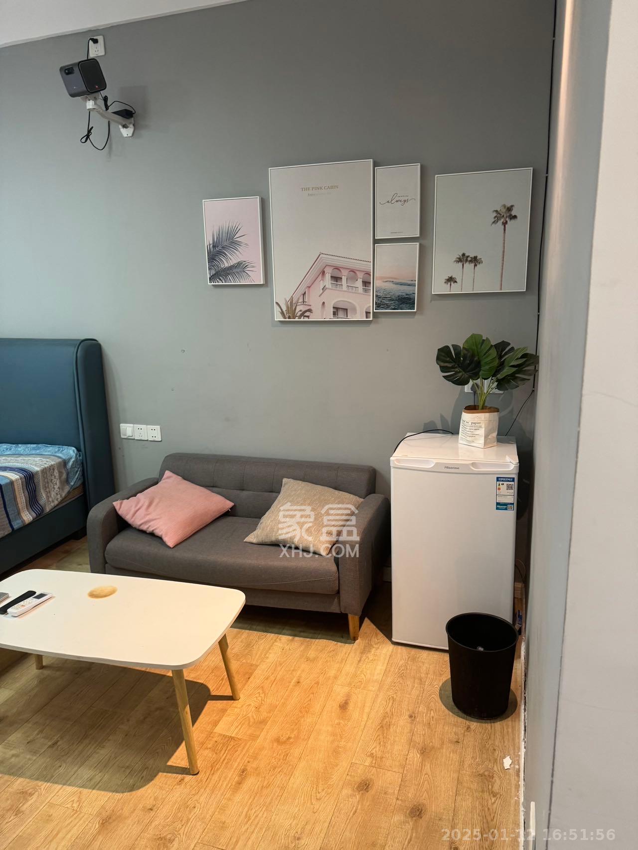 三角花园星城  1室0厅0卫    2200.0元/月 三角花园星城  1室0厅0卫    2200.0元/月室内图1