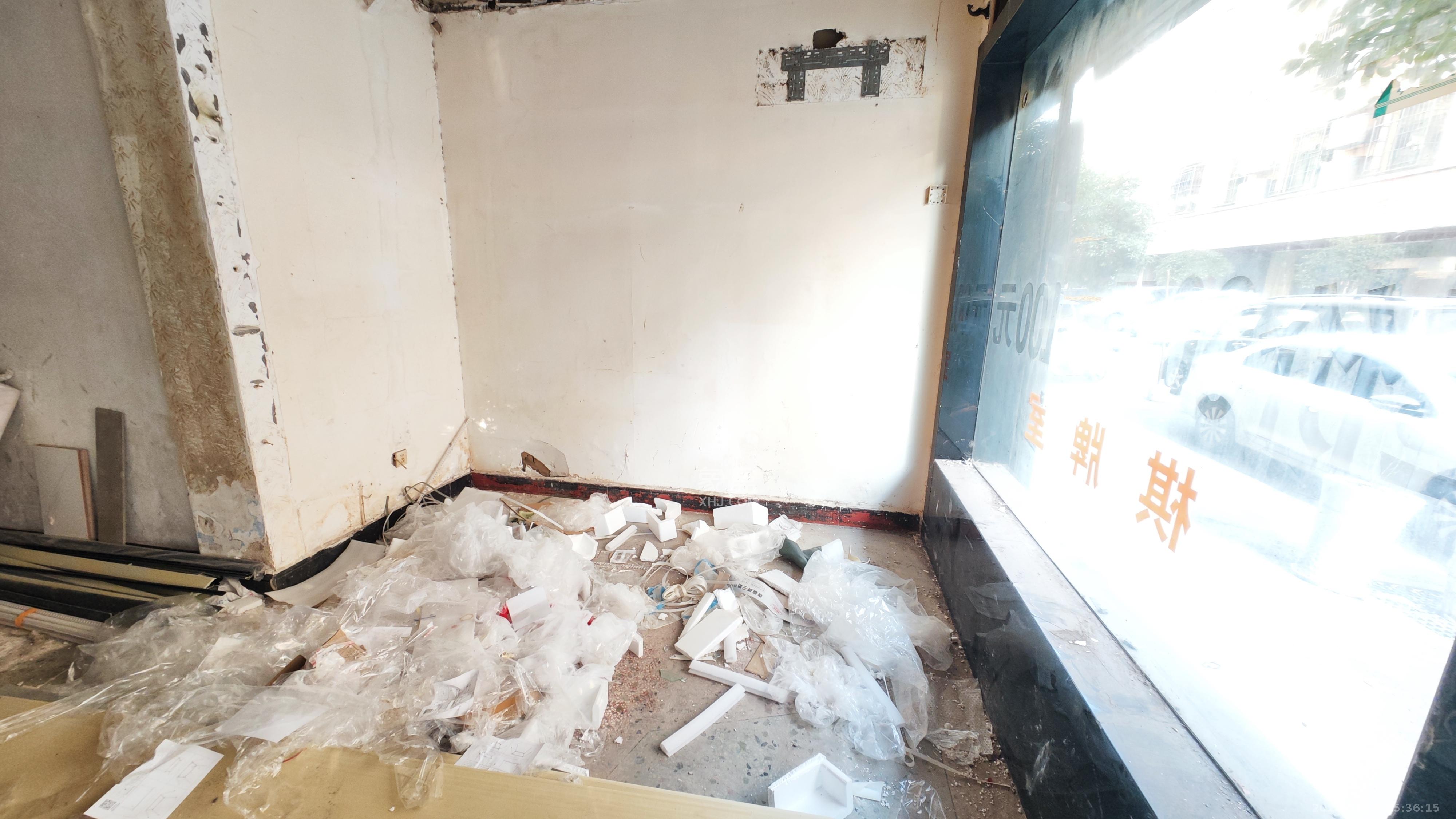 星沙六区 1室1厅1卫 2000.0元/月 星沙六区 1室1厅1卫 2000.0元/月室内图