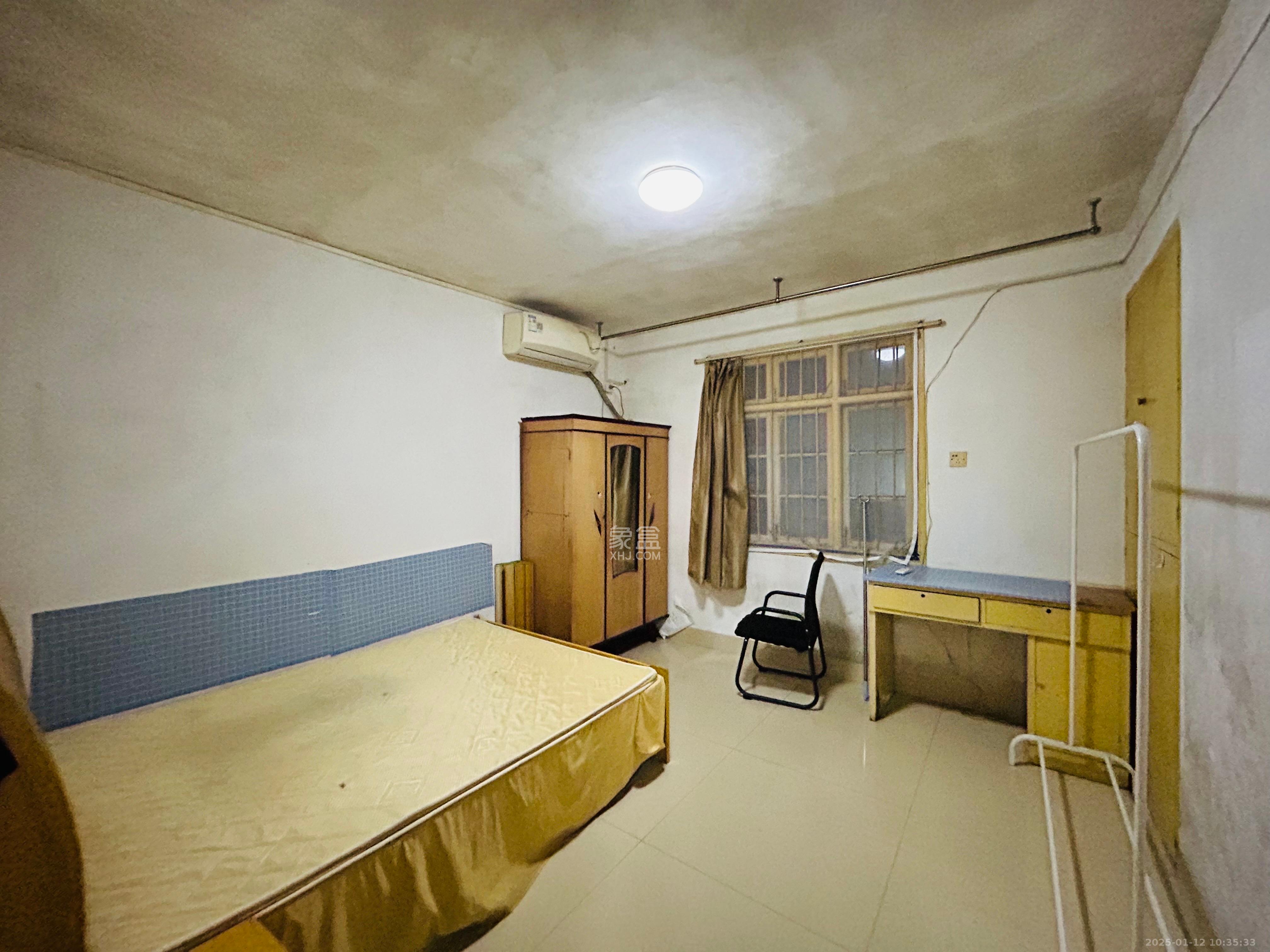 彩霞花园 3室1厅1卫 950.0元/月 彩霞花园 3室1厅1卫 950.0元/月室内图