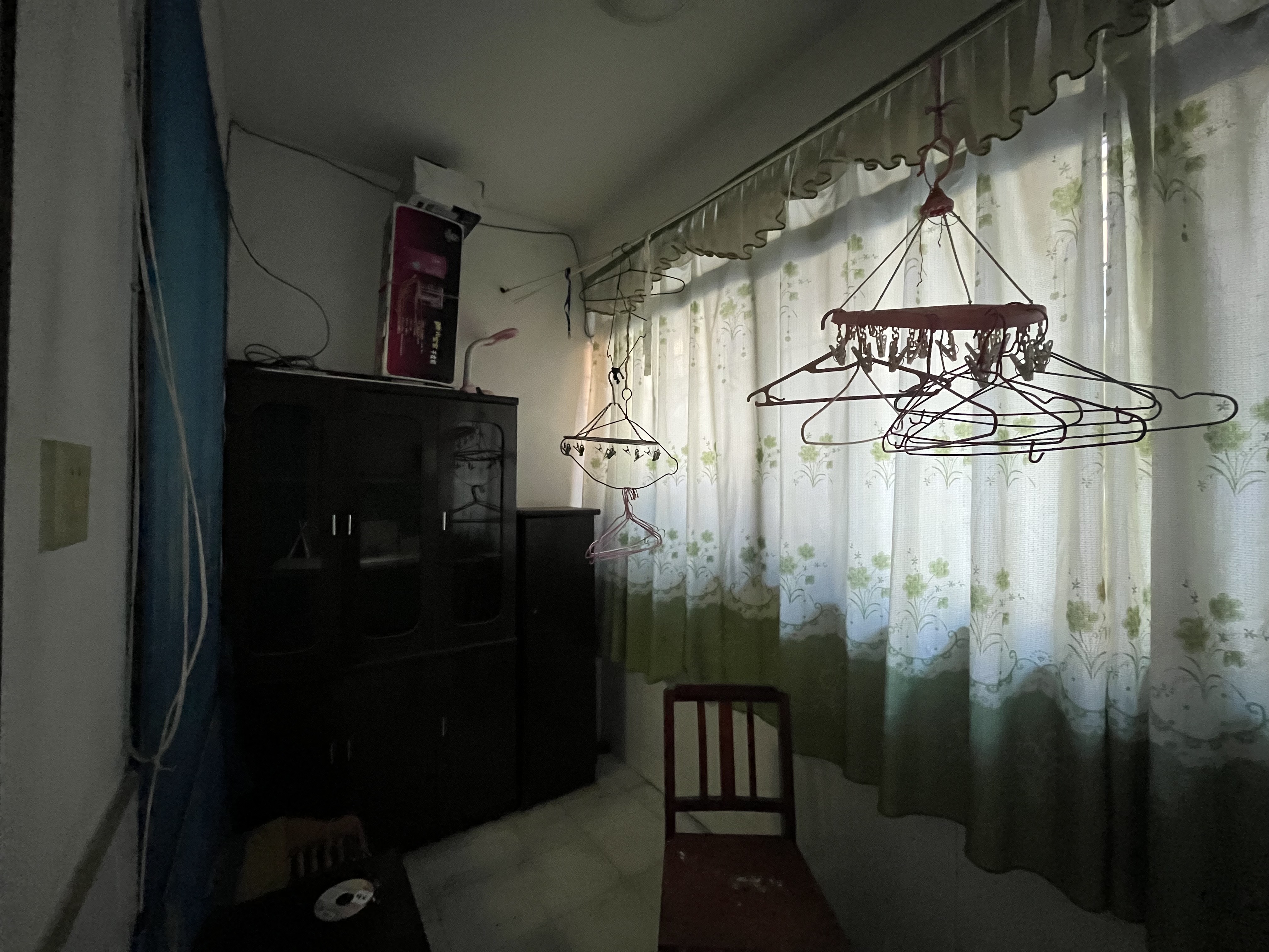 王家小区 3室2厅1卫 1300.0元/月 王家小区 3室2厅1卫 1300.0元/月室内图