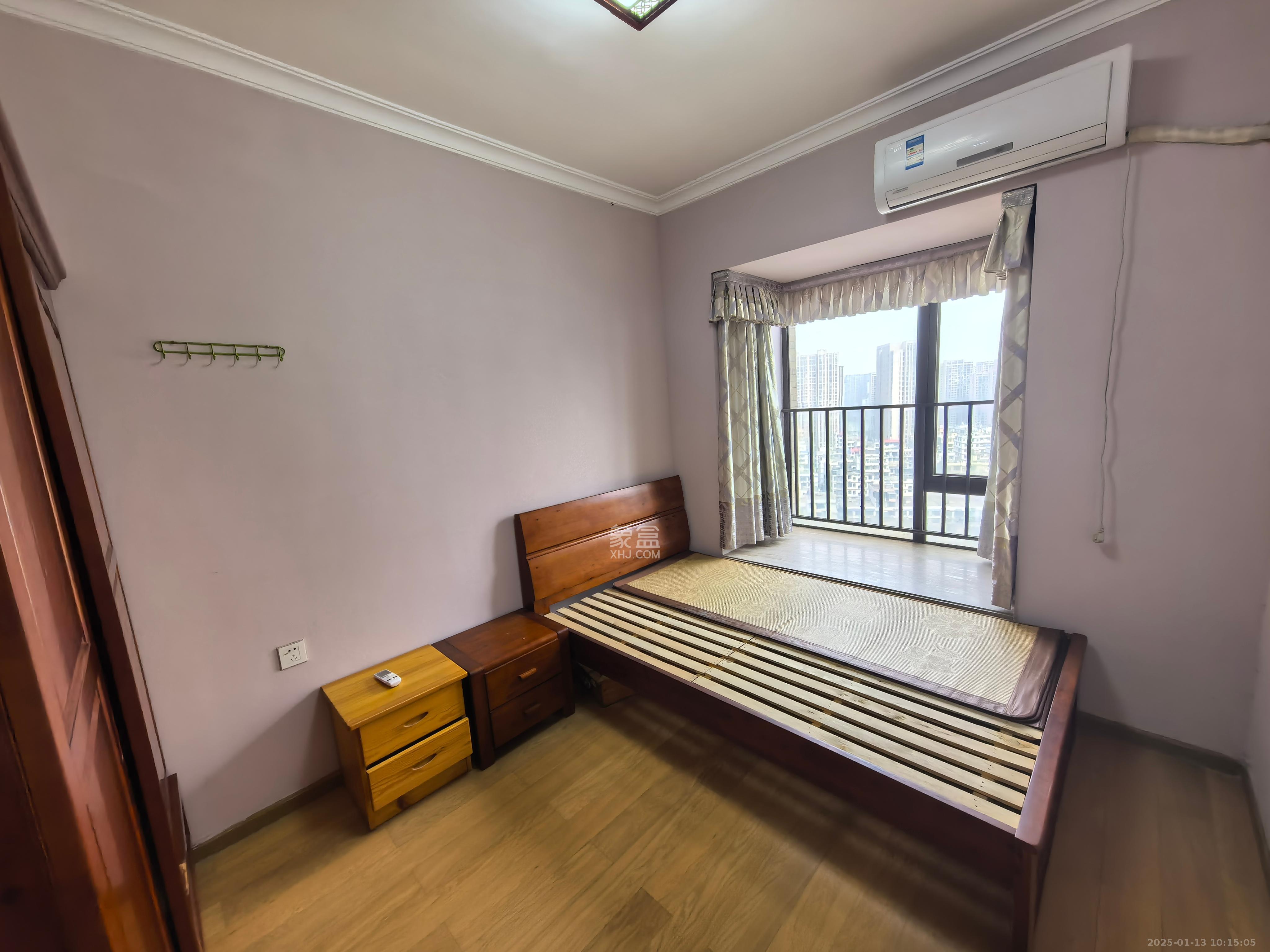 时代倾城一期 3室2厅1卫 2400.0元/月 时代倾城一期 3室2厅1卫 2400.0元/月室内图