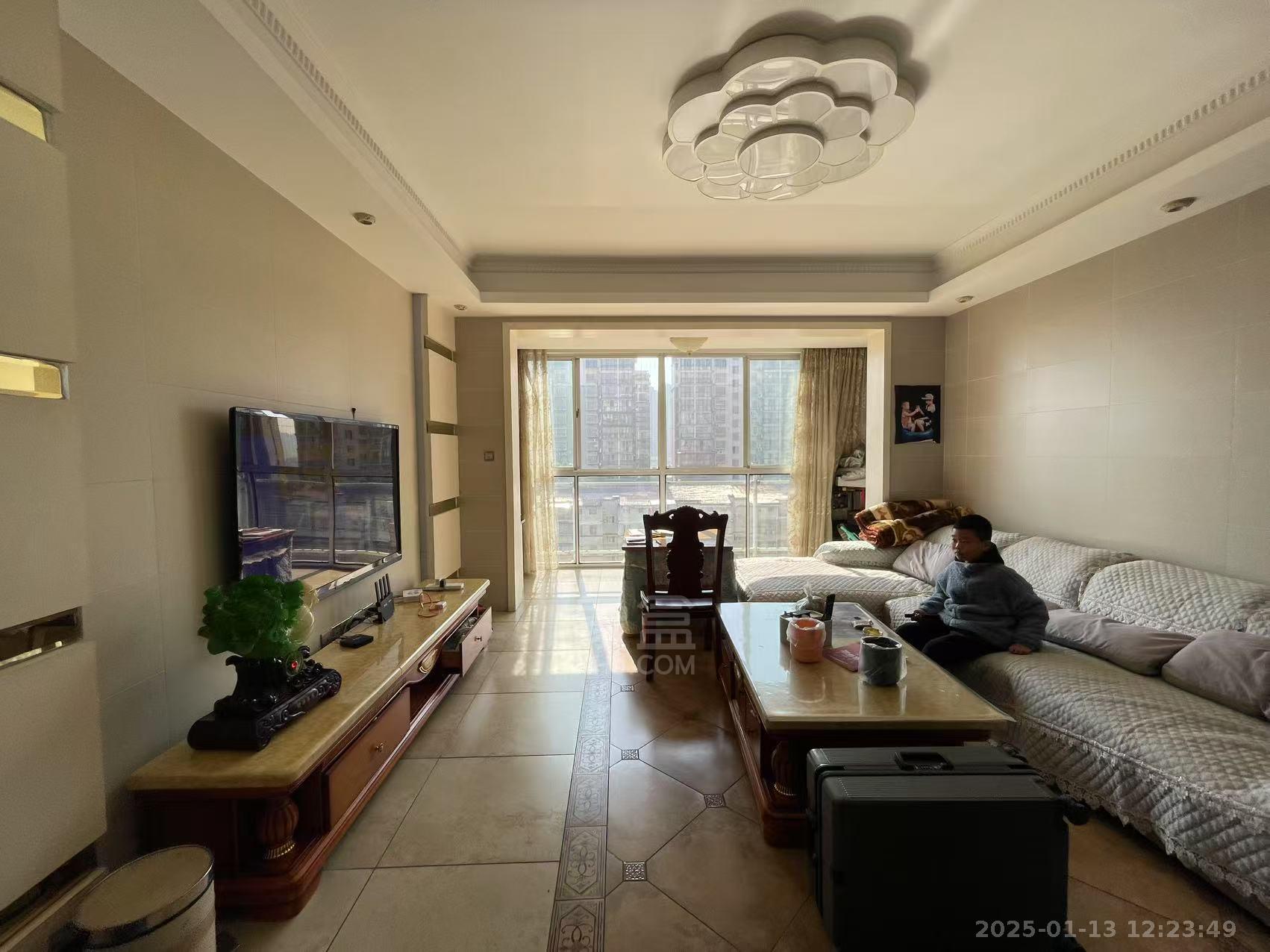 明月湖 3室2厅1卫 2200.0元/月 明月湖 3室2厅1卫 2200.0元/月室内图