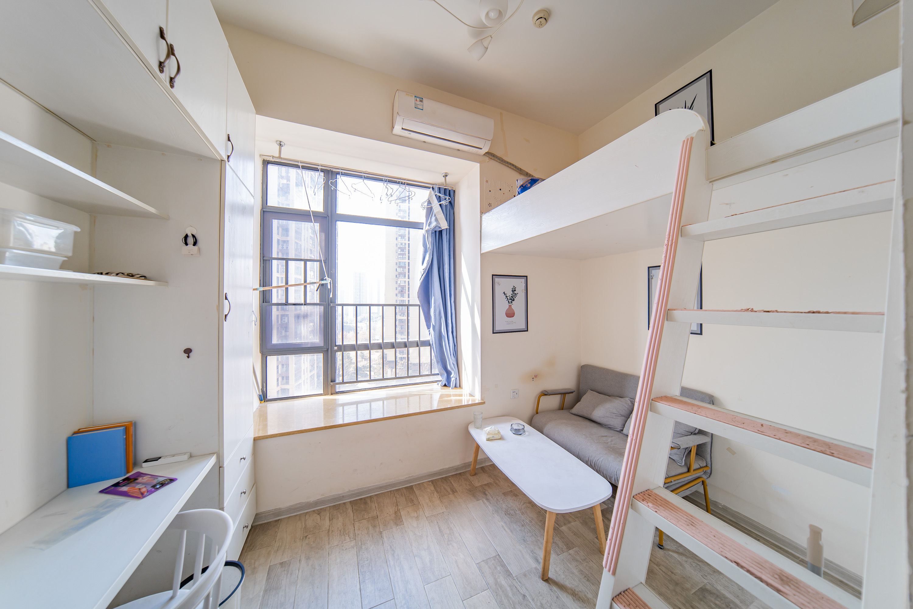 兰亭湾畔 1室1厅1卫 13.8万 兰亭湾畔 1室1厅1卫 13.8万客厅