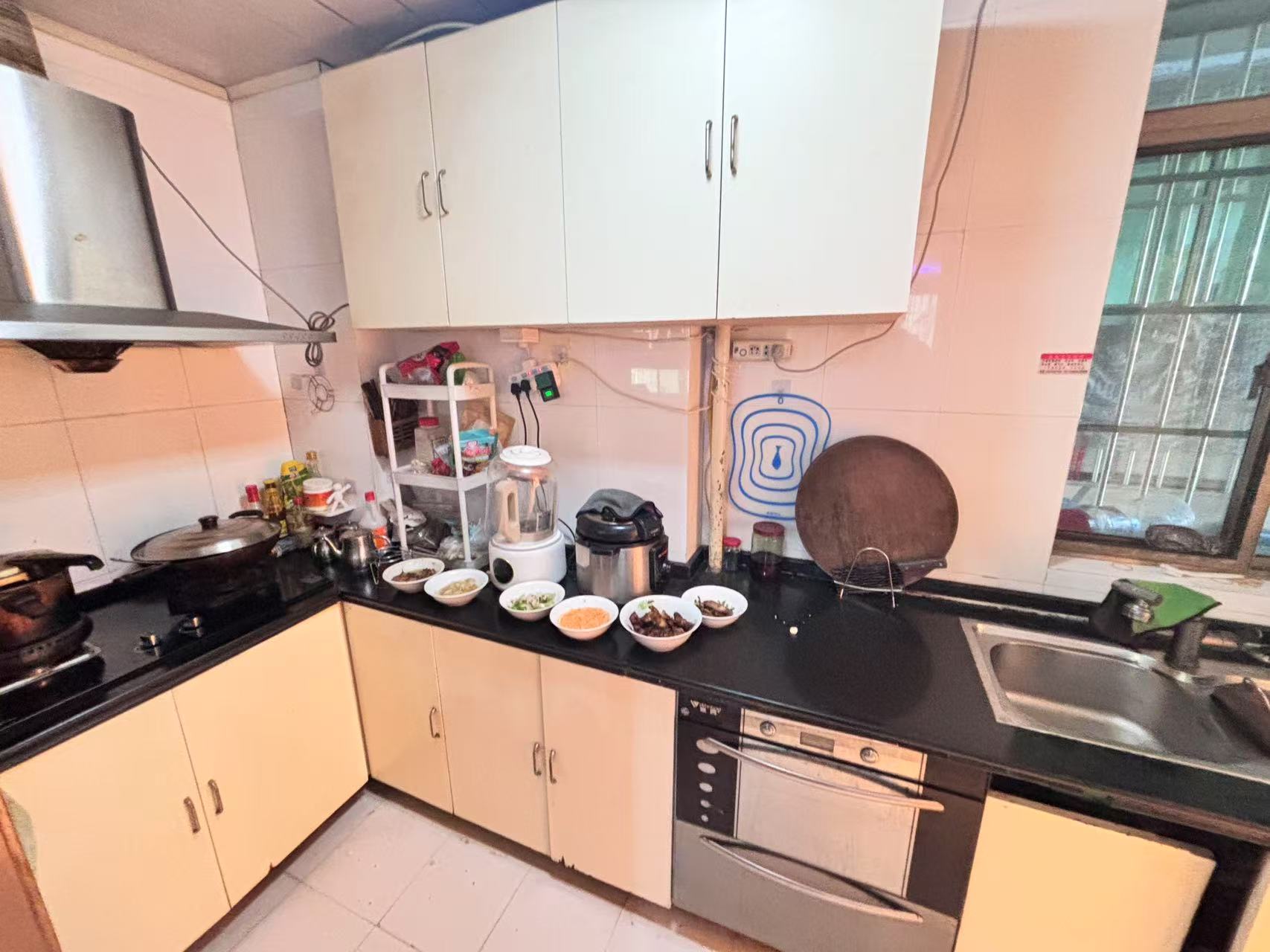 政华嘉园  3室2厅2卫    48.0万 政华嘉园  3室2厅2卫    48.0万室内图