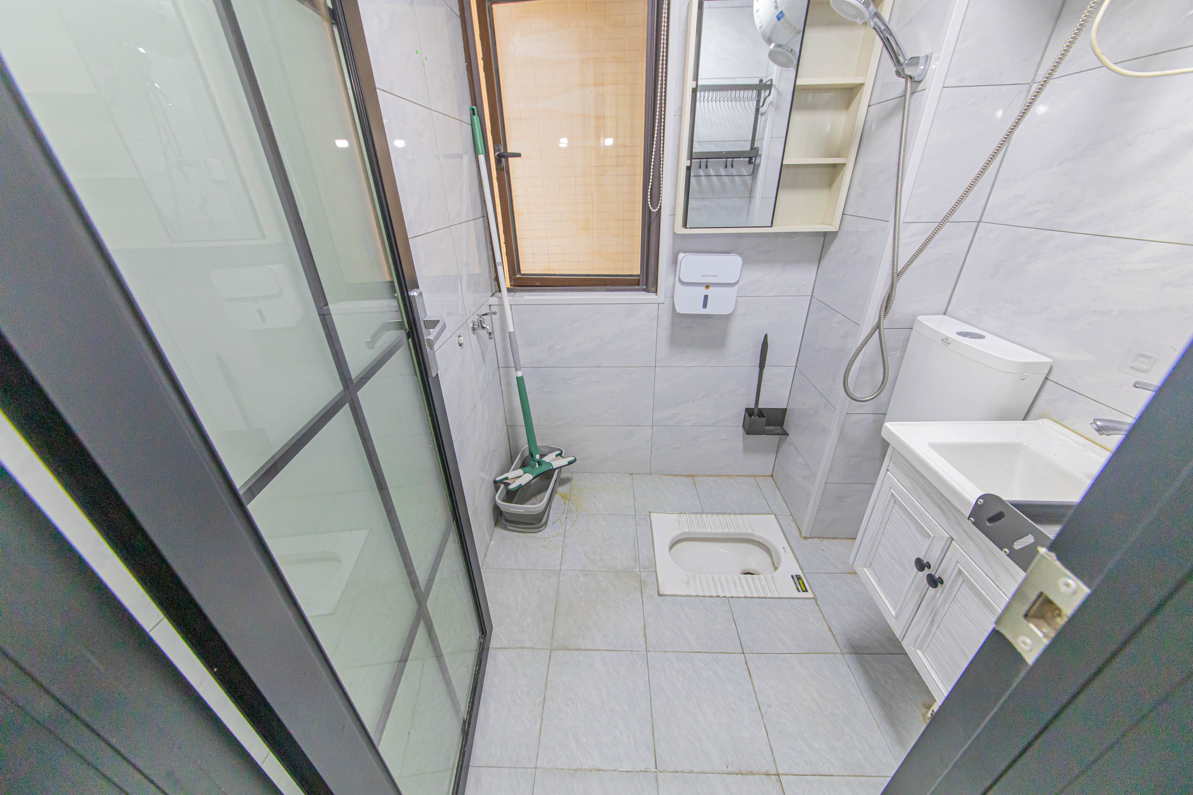 金房奥斯卡 2室2厅1卫 74.98万 金房奥斯卡 2室2厅1卫 74.98万卫生间