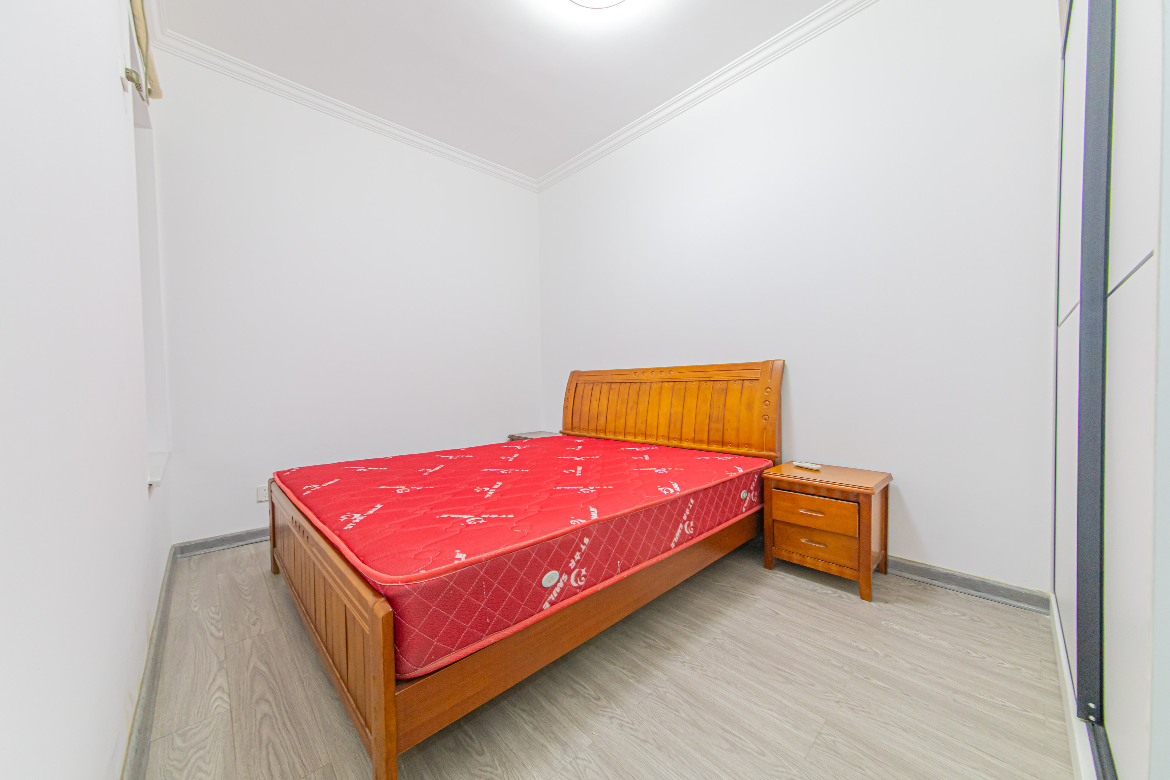 金房奥斯卡 2室2厅1卫 74.98万 金房奥斯卡 2室2厅1卫 74.98万卧室