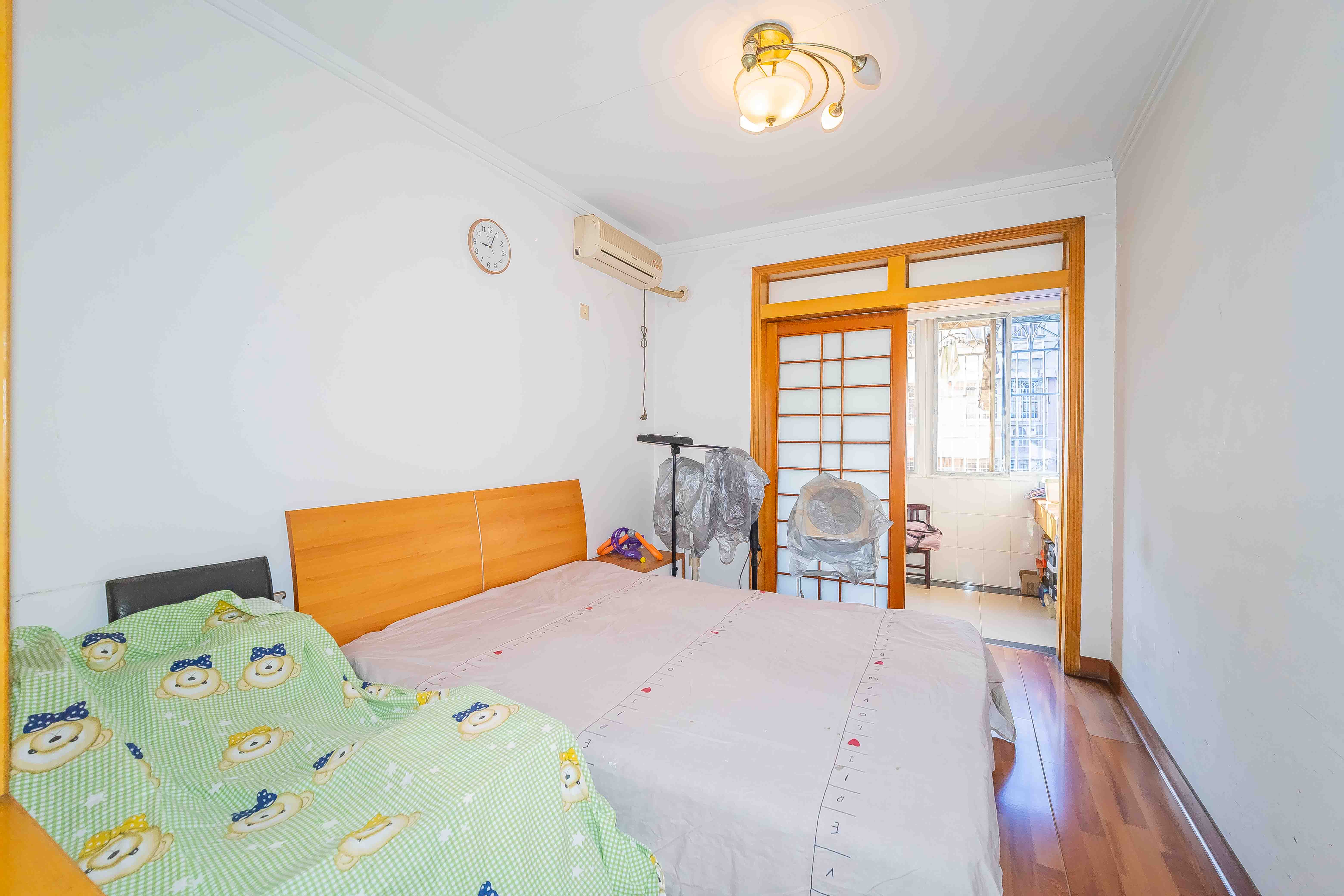 白沙苑 3室2厅2卫 68.0万 白沙苑 3室2厅2卫 68.0万卧室