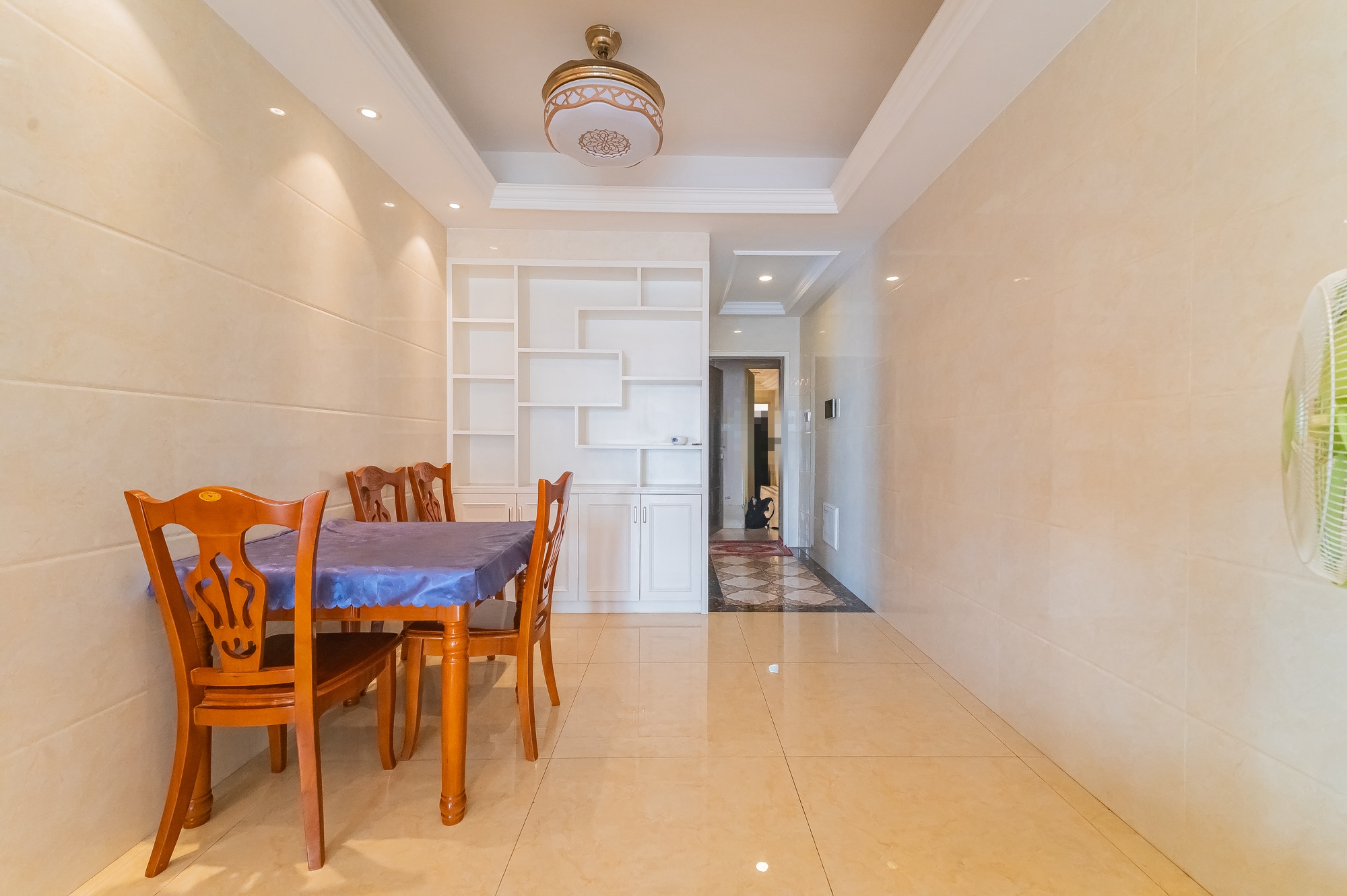 深业睿城 2室2厅1卫 66.8万 深业睿城 2室2厅1卫 66.8万客厅