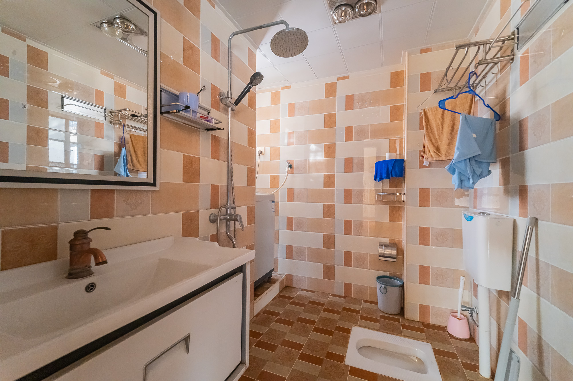 深业睿城 2室2厅1卫 66.8万 深业睿城 2室2厅1卫 66.8万卫生间