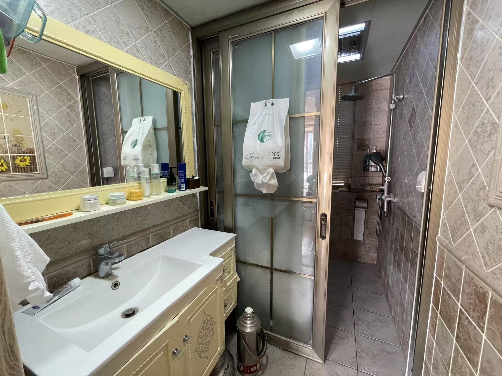 明月湖 3室2厅2卫 65.0万 明月湖 3室2厅2卫 65.0万室内图