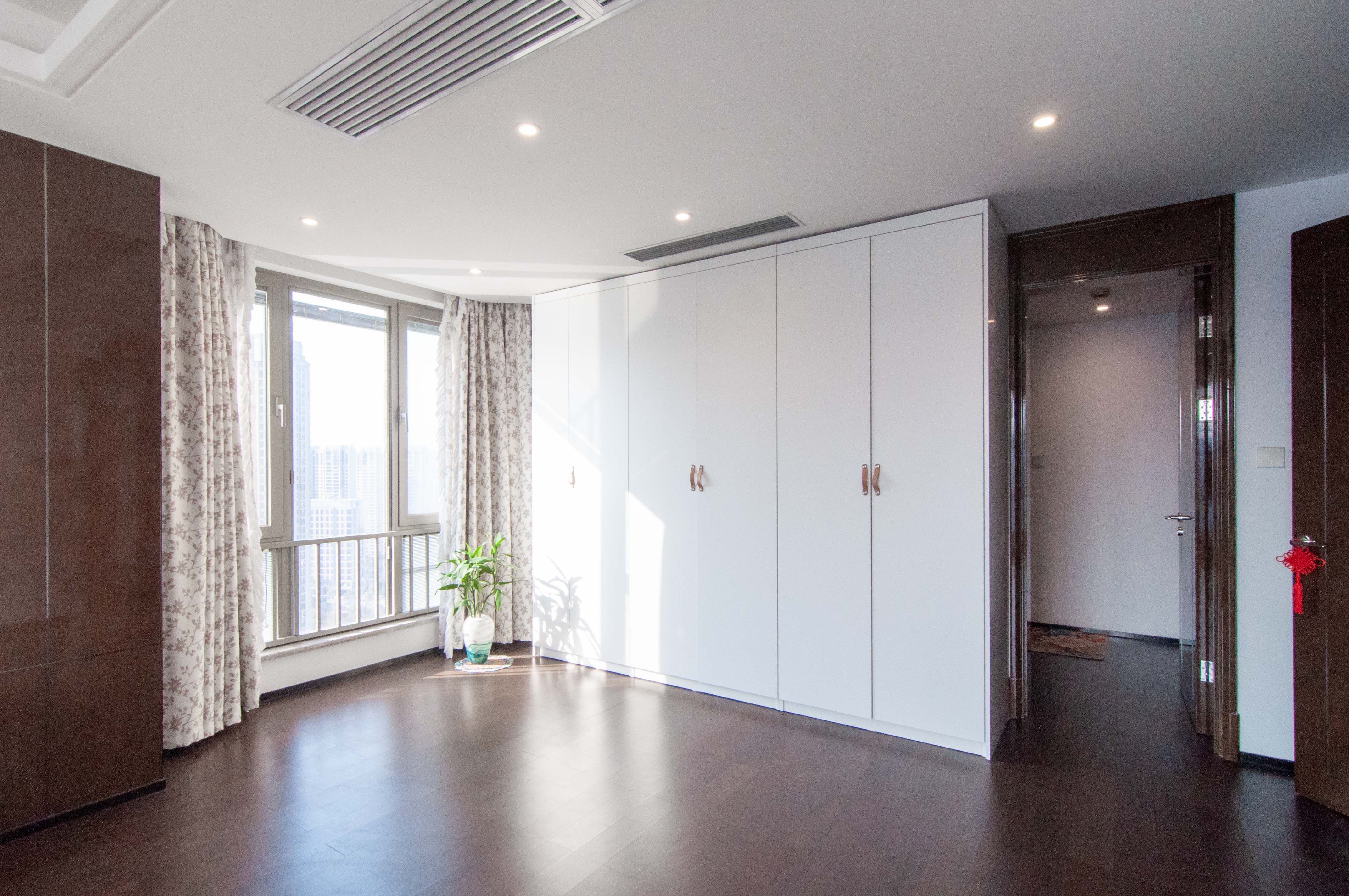 梅溪湖金茂府(金茂广场)(金茂览秀城) 5室2厅4卫 1080.0万 梅溪湖金茂府(金茂广场)(金茂览秀城) 5室2厅4卫 1080.0万其他