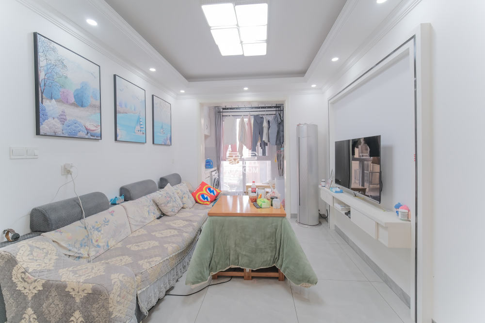 荣盛花语城  3室2厅1卫    65.0万