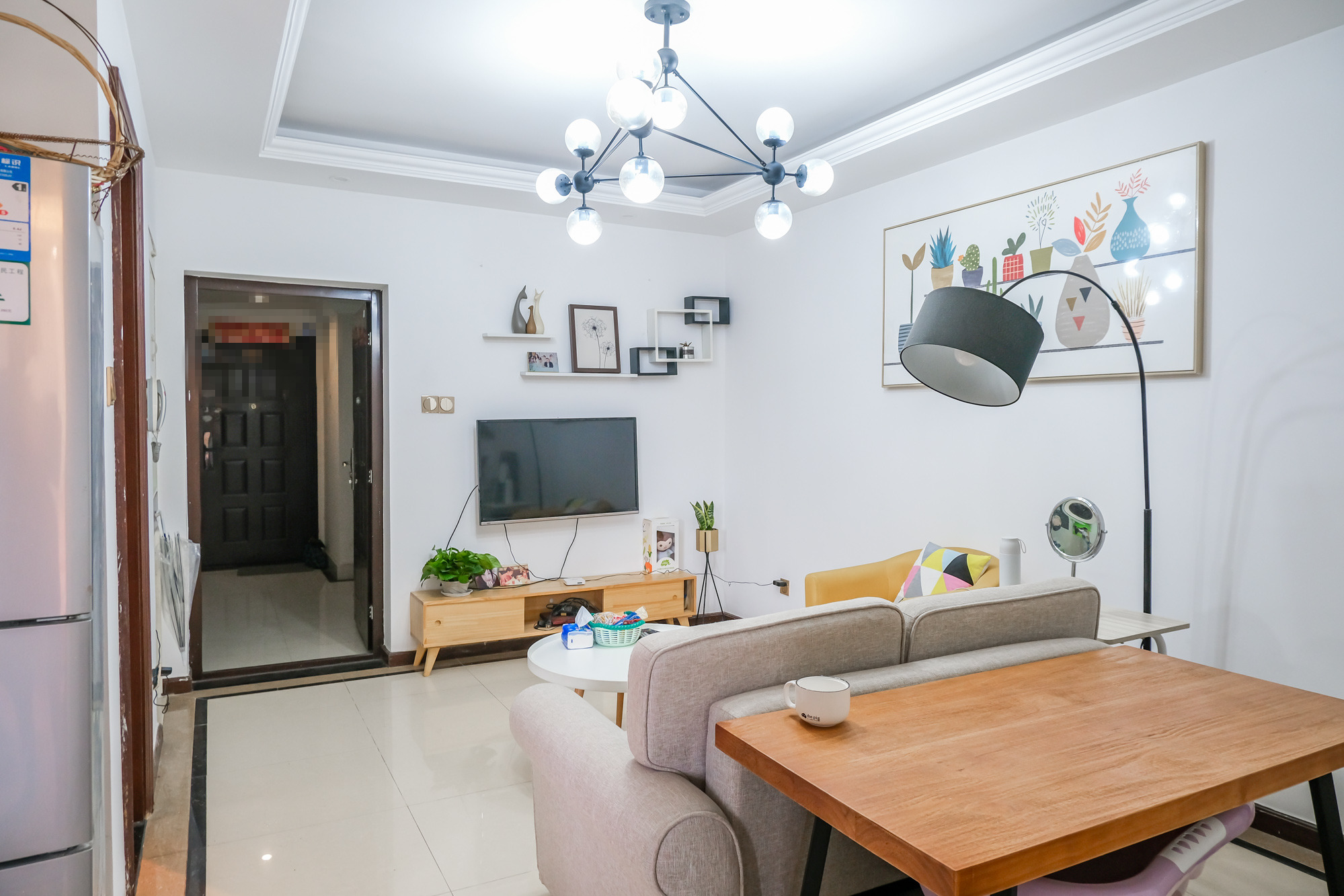 郡原居里 1室1厅1卫 30.0万 郡原居里 1室1厅1卫 30.0万客厅