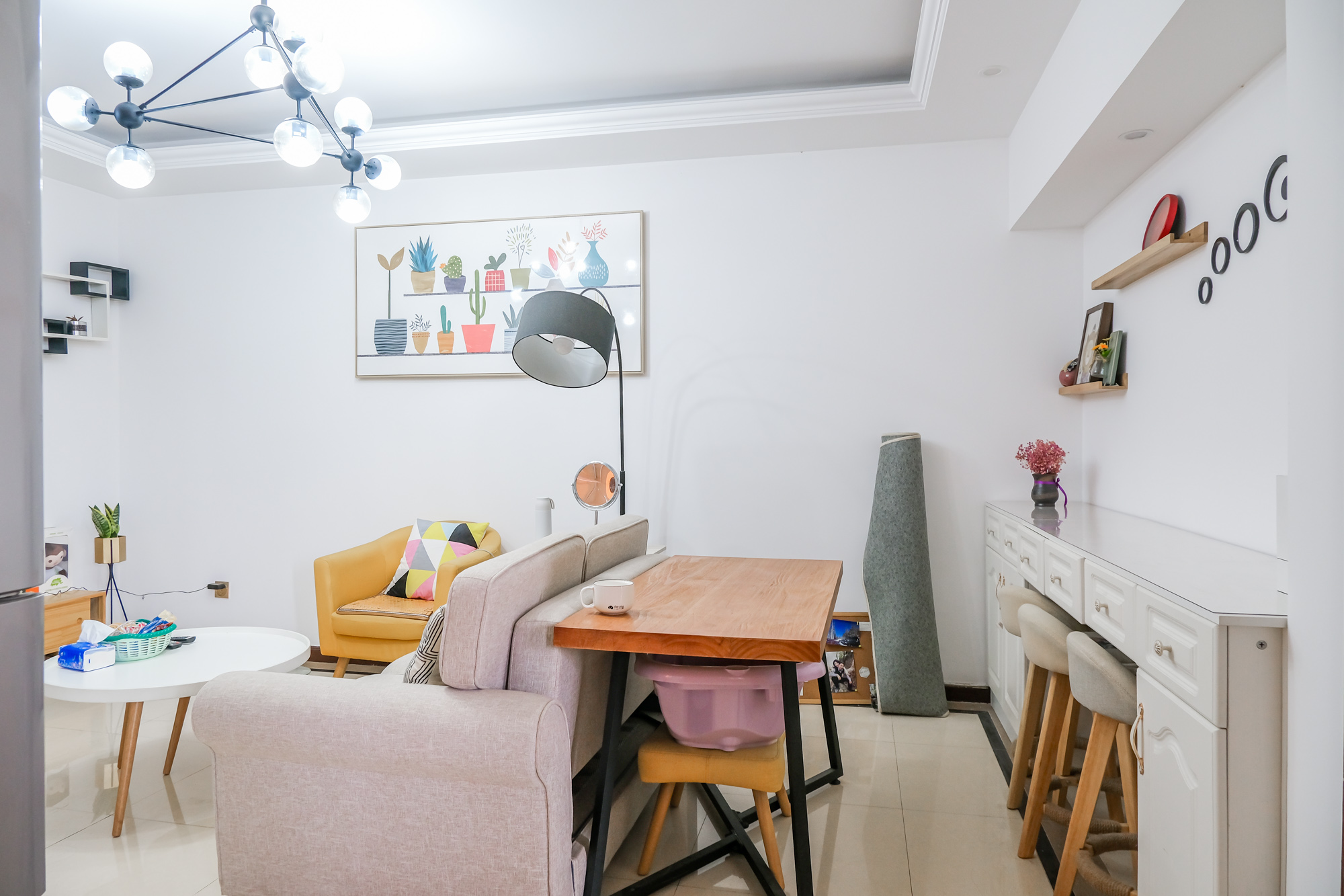 郡原居里 1室1厅1卫 30.0万 郡原居里 1室1厅1卫 30.0万客厅